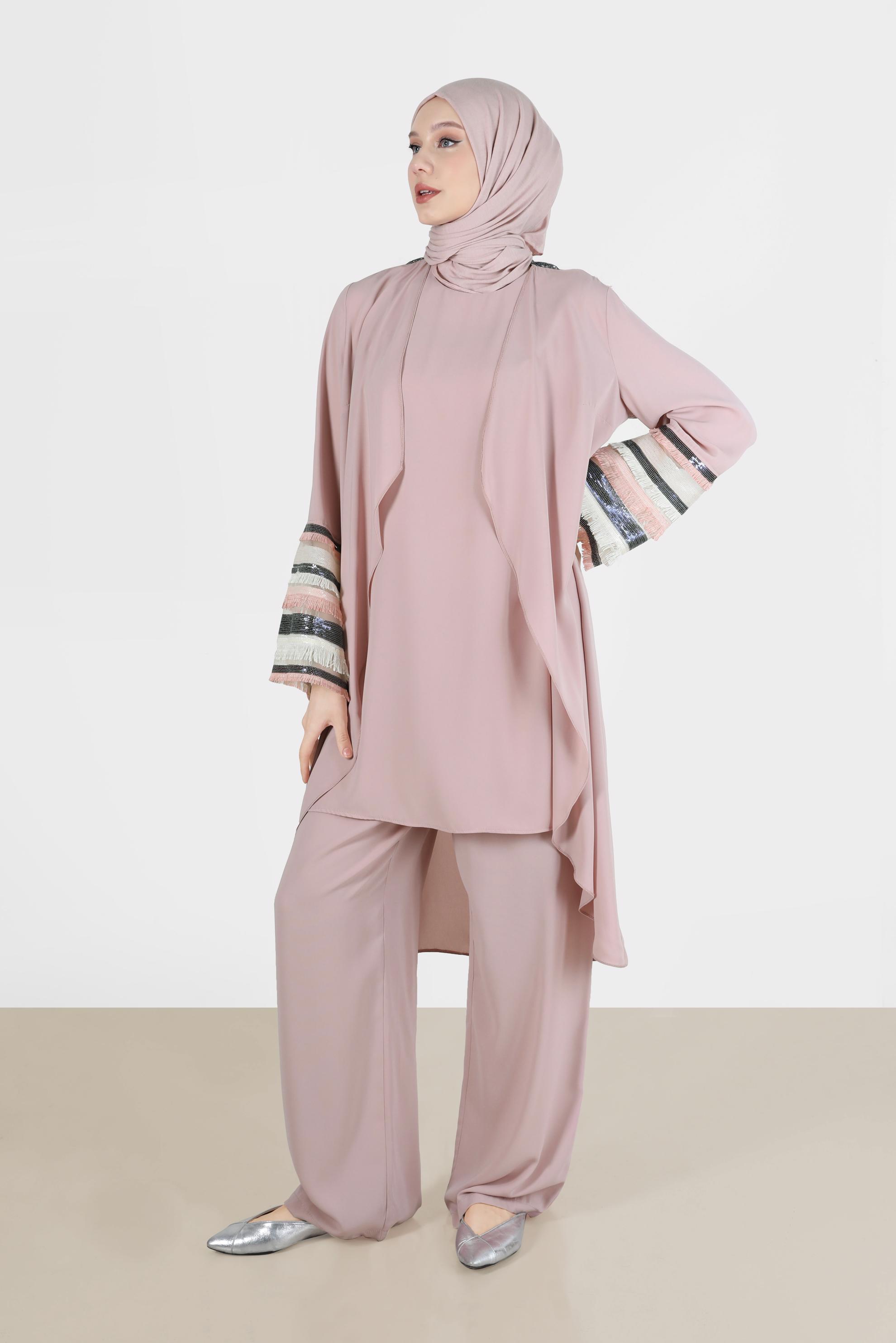 Tesettür giyim PUDRA PÜSKÜL DETAYLI ÜÇLÜ PANTOLONLU TAKIM 3556