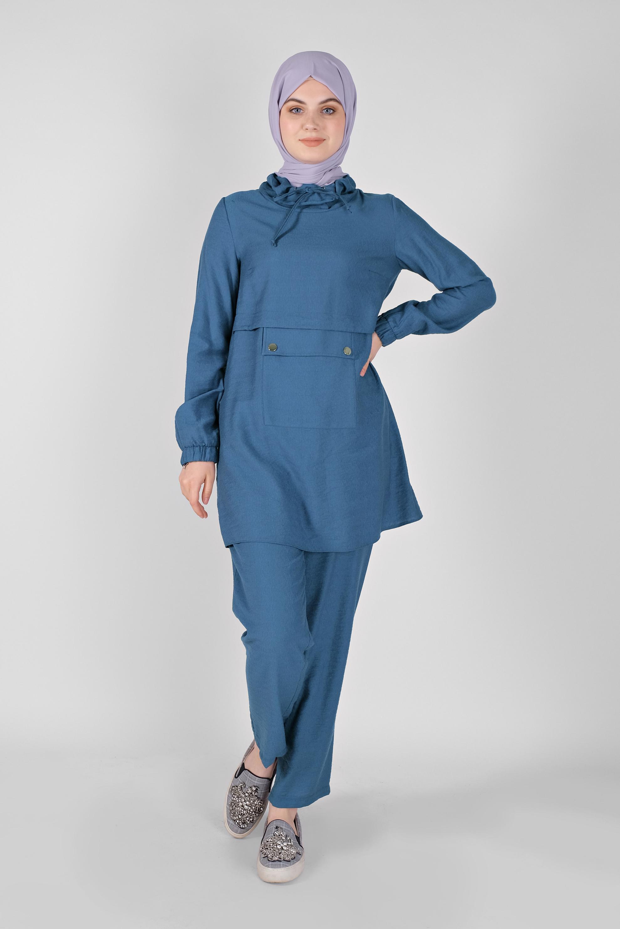 Tesettür giyim LACİVERT BOĞAZLI CEPLİ İKİLİ PANTOLONLU TAKIM 40788 