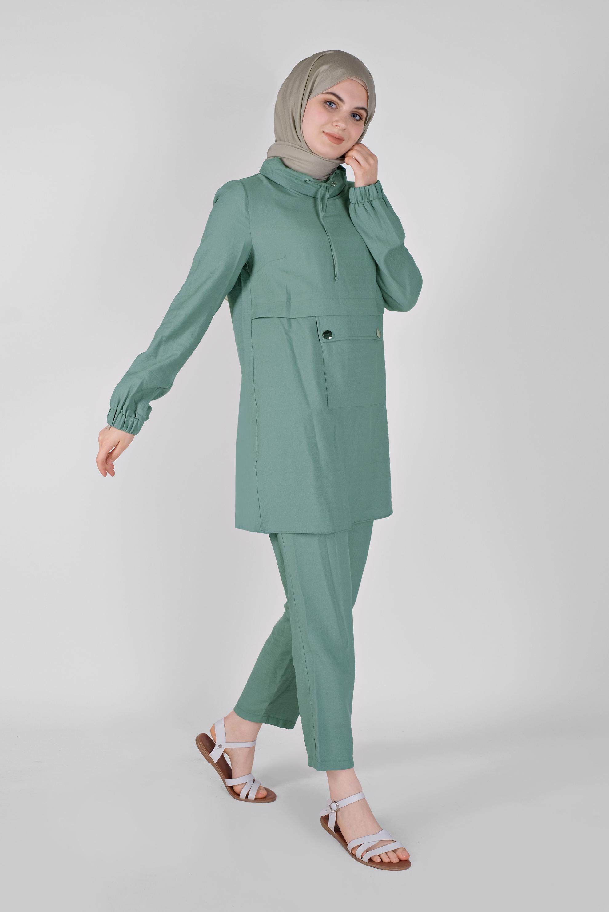 Tesettür giyim MAVİ BOĞAZLI CEPLİ İKİLİ PANTOLONLU TAKIM 40788 