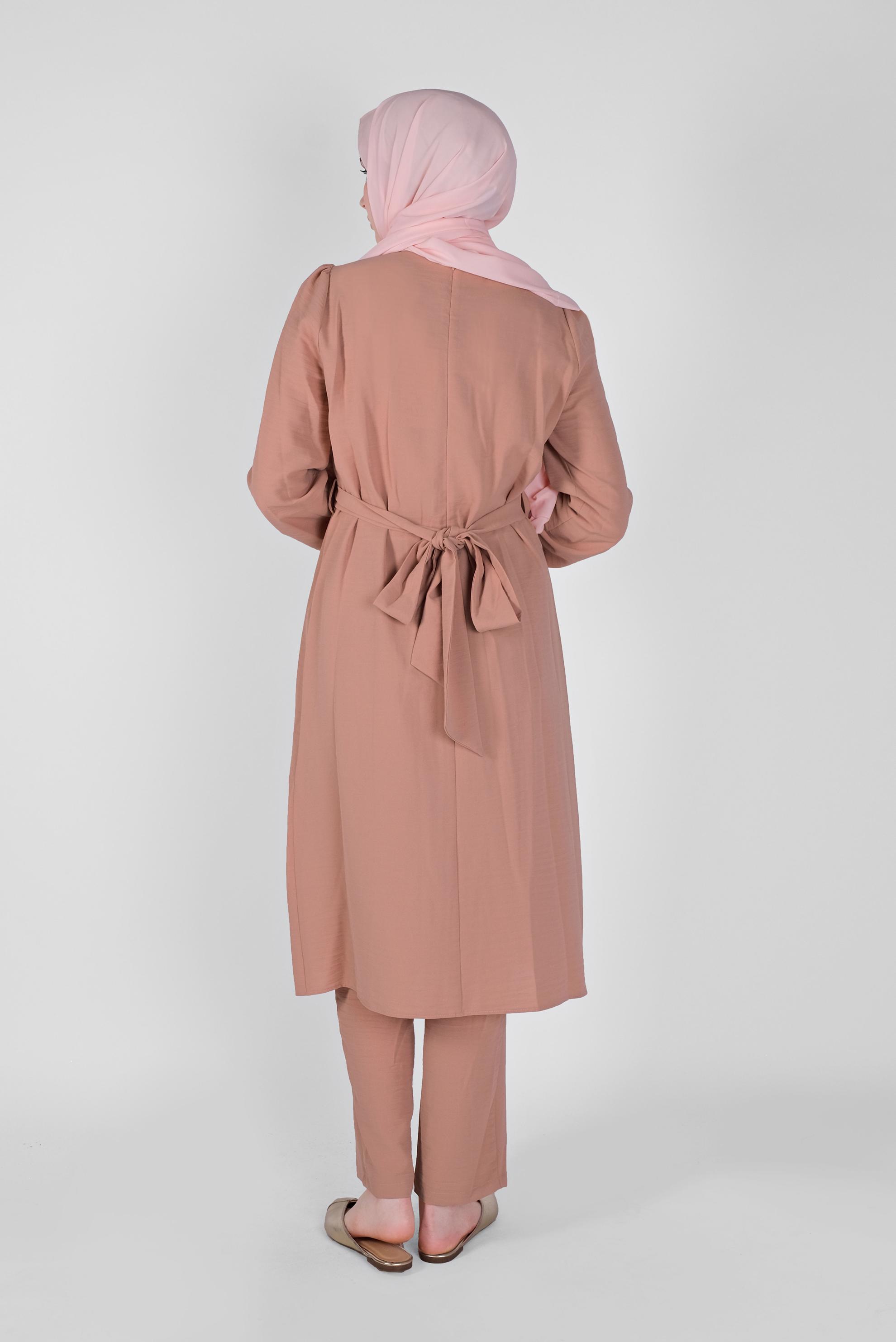 Tesettür giyim PUDRA KUŞAKLI İKİLİ PANTOLONLU TAKIM 40807 