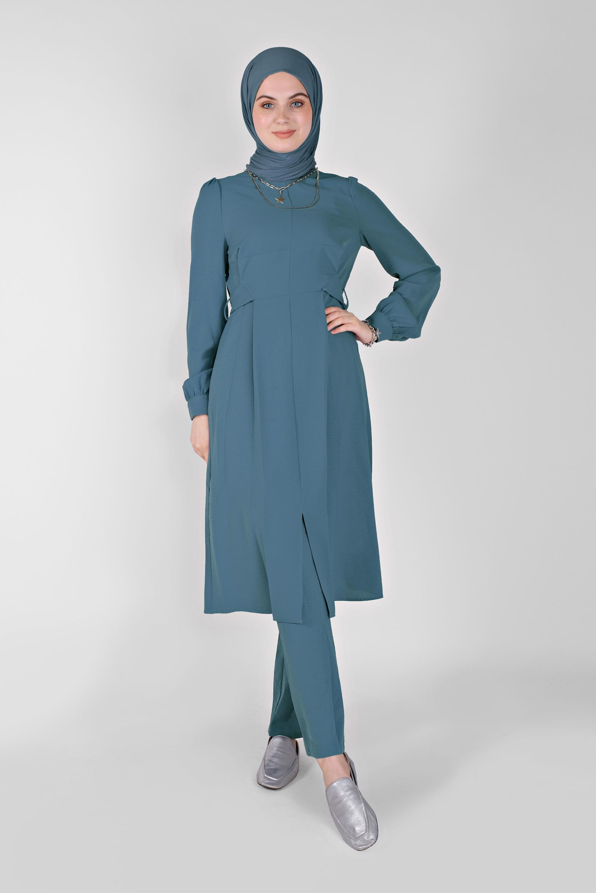 Tesettür giyim MAVİ KUŞAKLI İKİLİ PANTOLONLU TAKIM 40807 