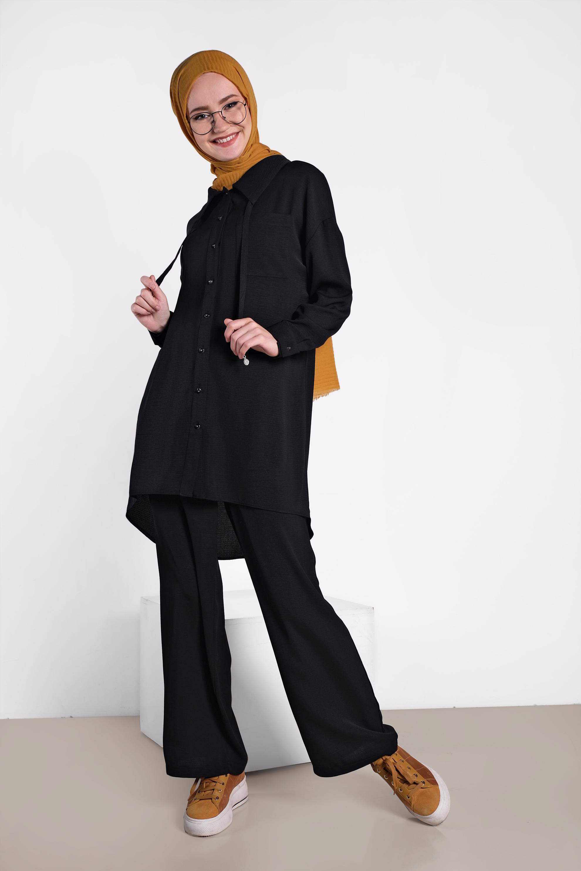 Tesettür giyim SİYAH YAKASI BAĞCIK DETAYLI DÜĞMELİ İKİLİ PANTOLON TAKIM 4325