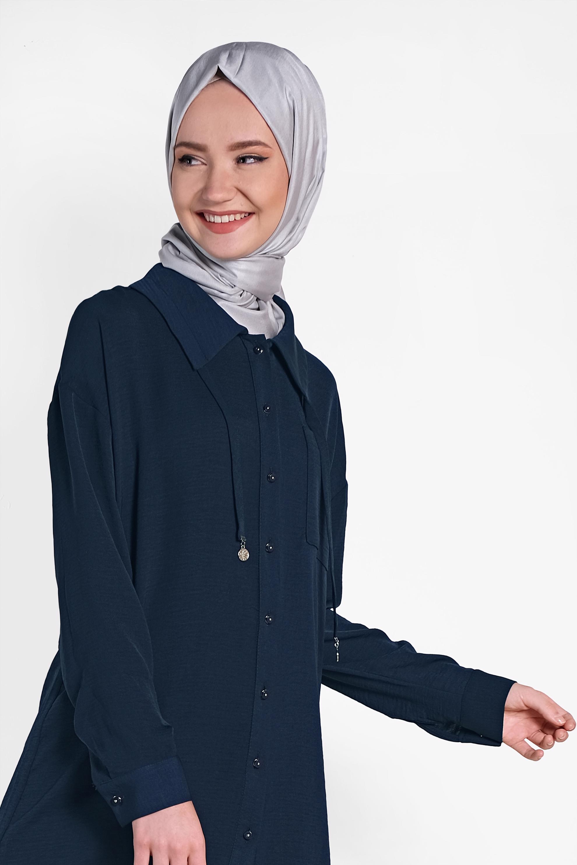 Tesettür giyim LACİVERT YAKASI BAĞCIK DETAYLI DÜĞMELİ İKİLİ PANTOLON TAKIM 4325