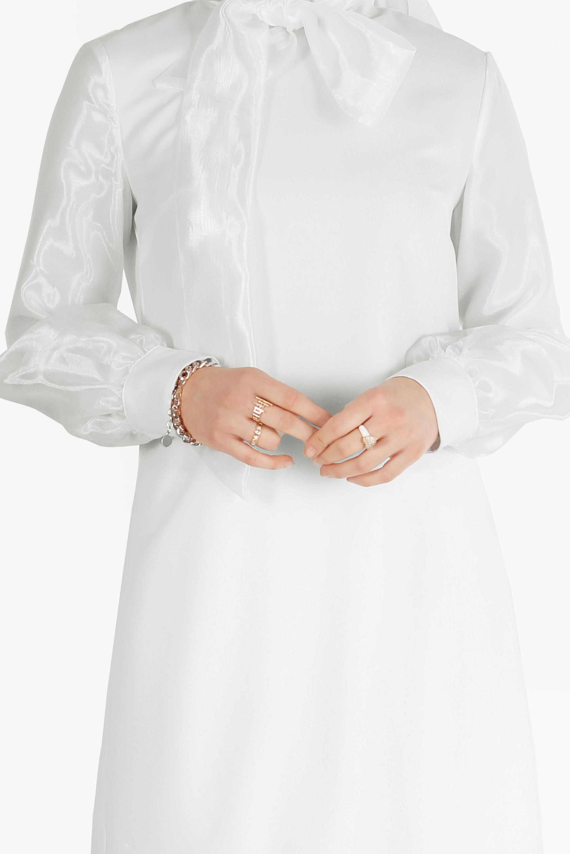 Tesettür giyim BEYAZ TÜL DETAYLI TUNİK 40441