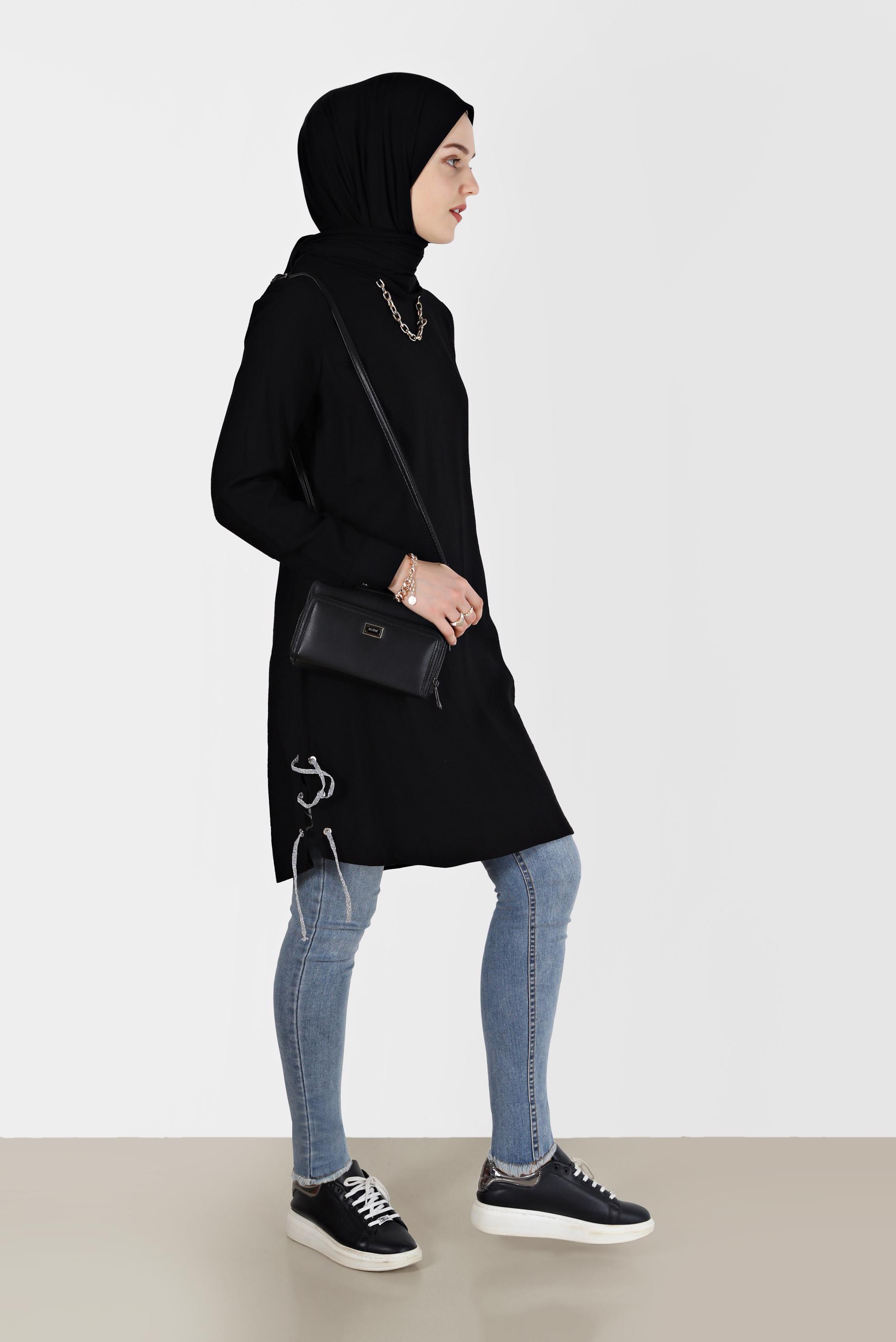 Tesettür giyim SİYAH KUŞGÖZÜ DETAYLI TUNİK 40495