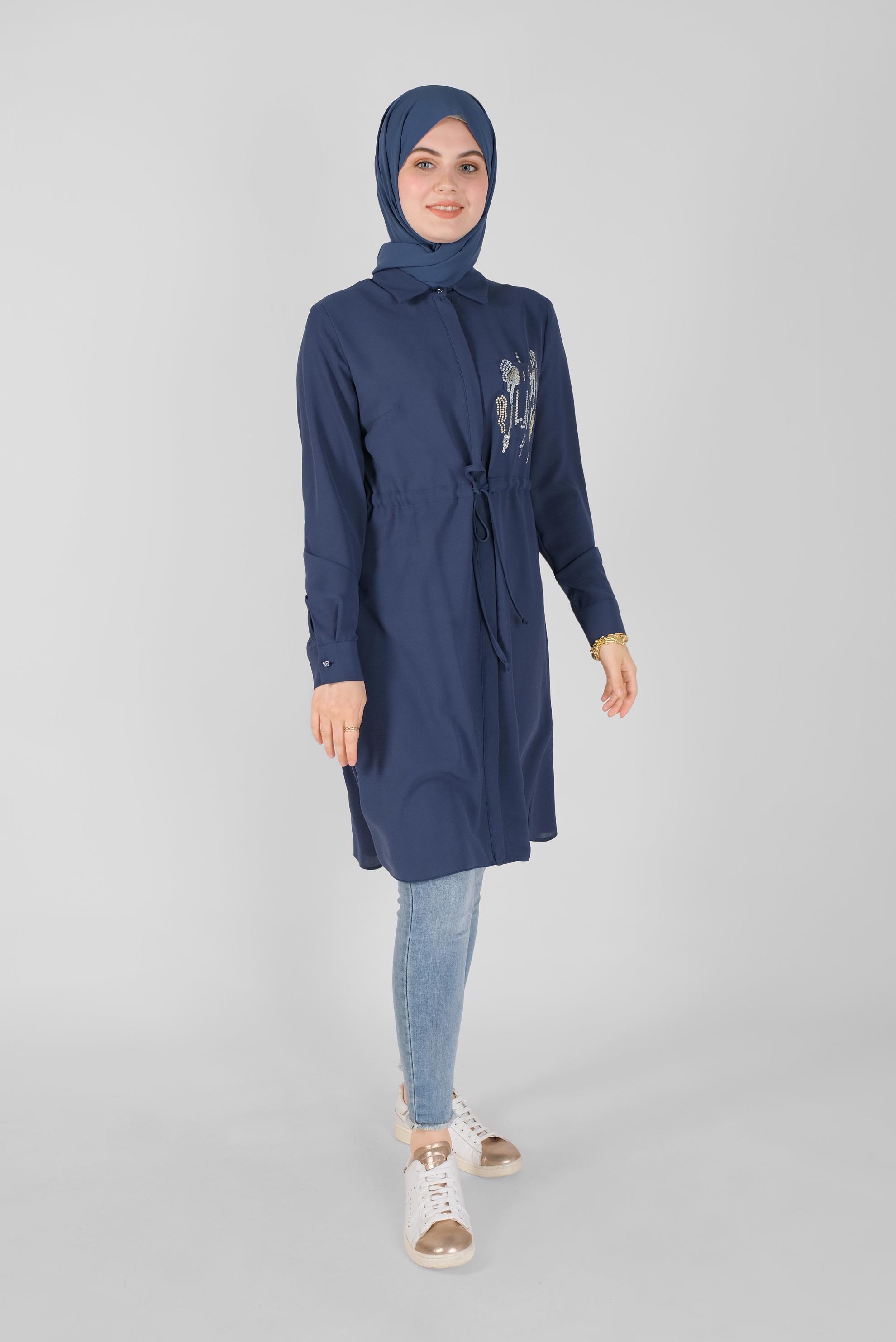 Tesettür giyim LACİVERT ÖNÜ BAĞCIKLI DÜĞMELİ TUNİK 40697 