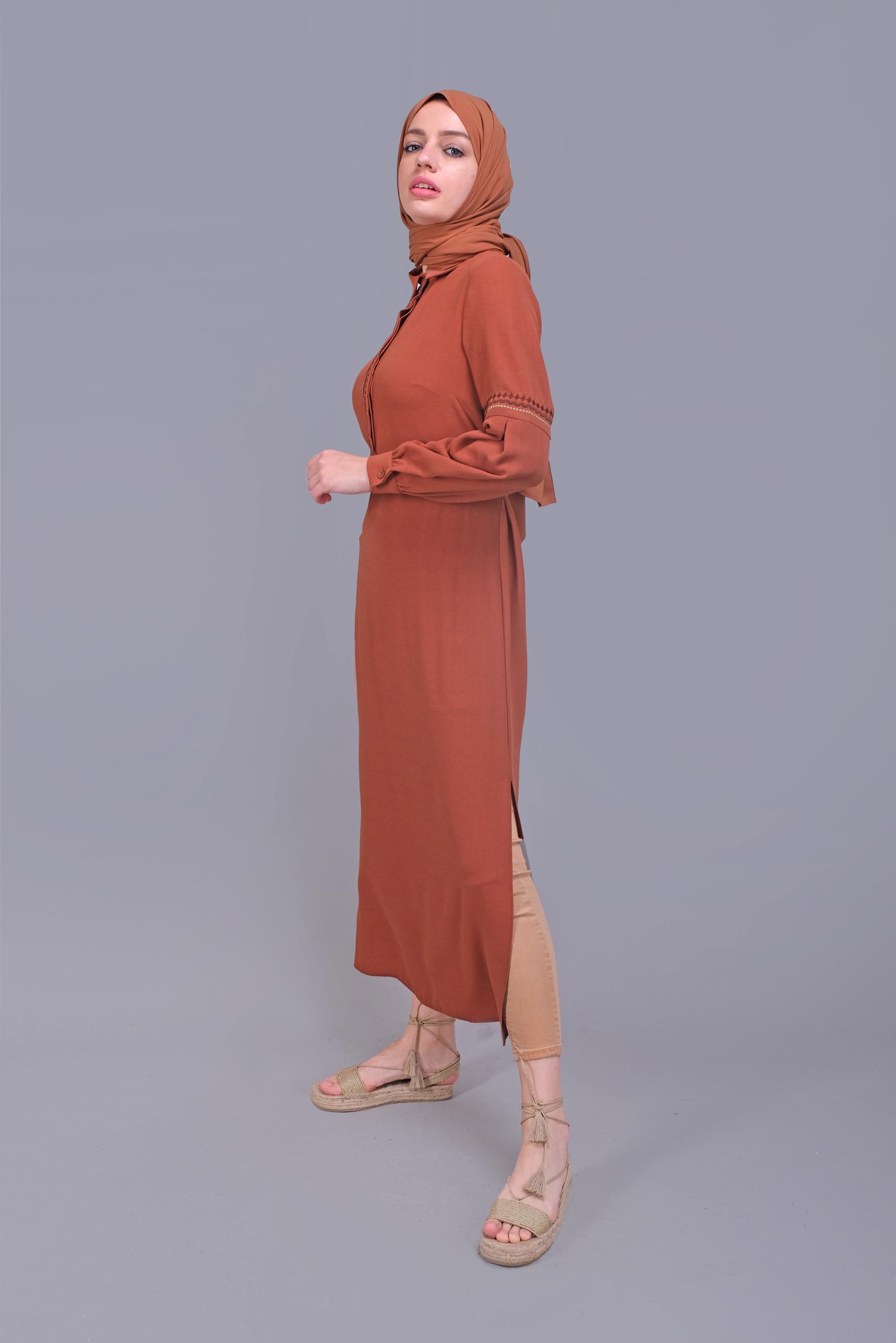 Tesettür giyim TURUNCU NAKIŞLI KUŞAKLI TUNİK 40739