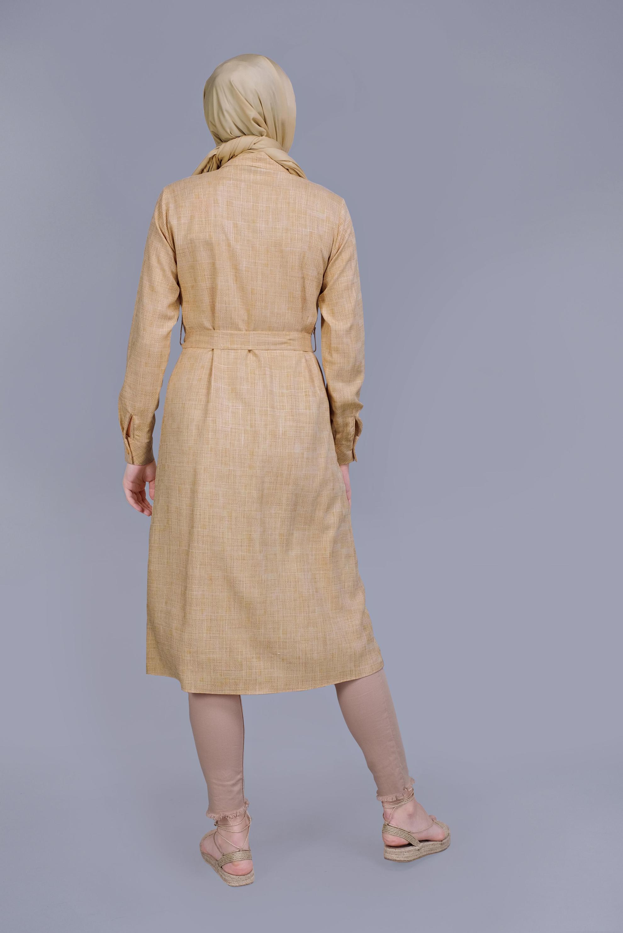 Tesettür giyim SARI BOYDAN DÜĞMELİ KUŞAKLI TUNİK 40833