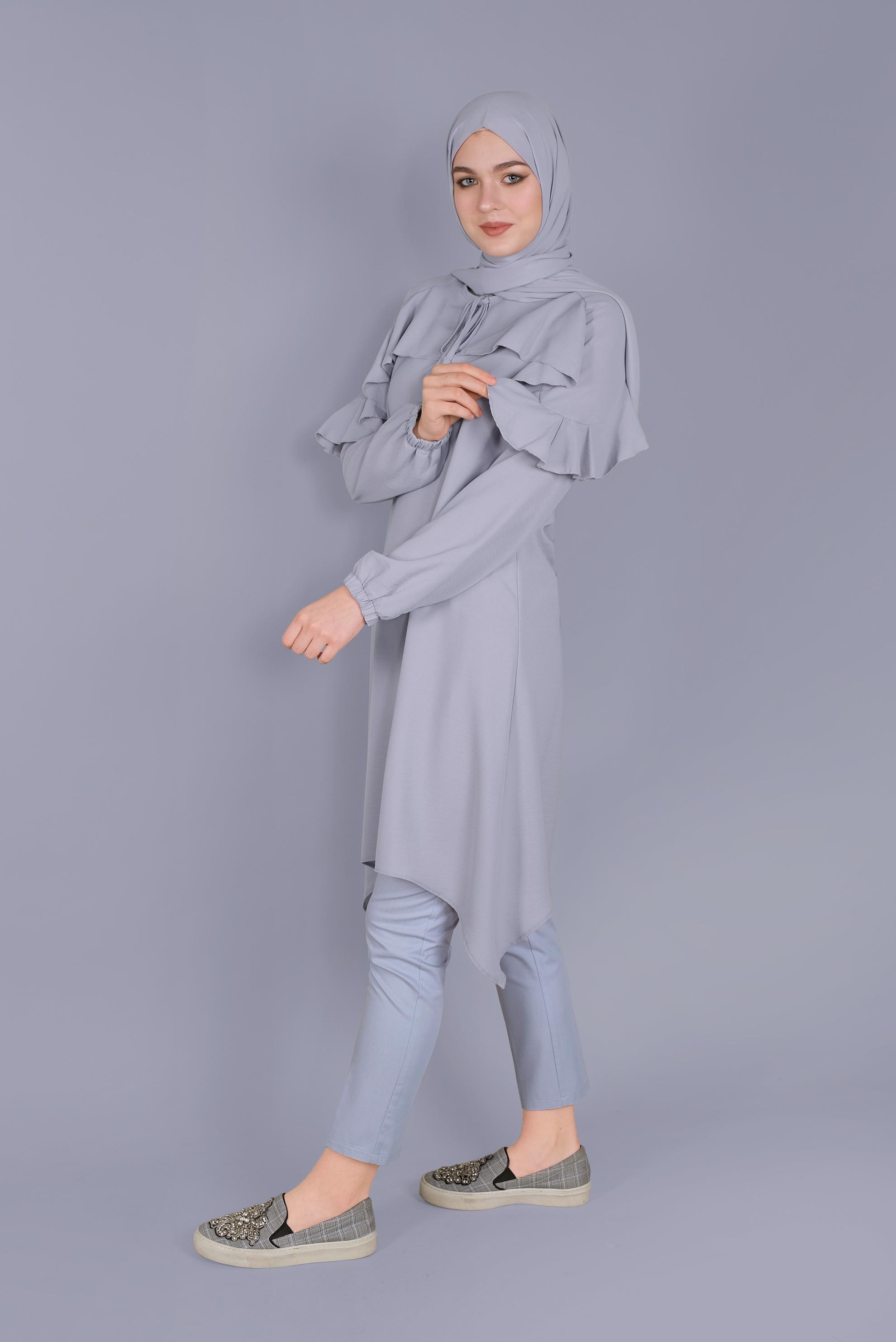 Tesettür giyim GRİ FIRFIR DETAYLI BAĞCIKLI TUNİK 40842 