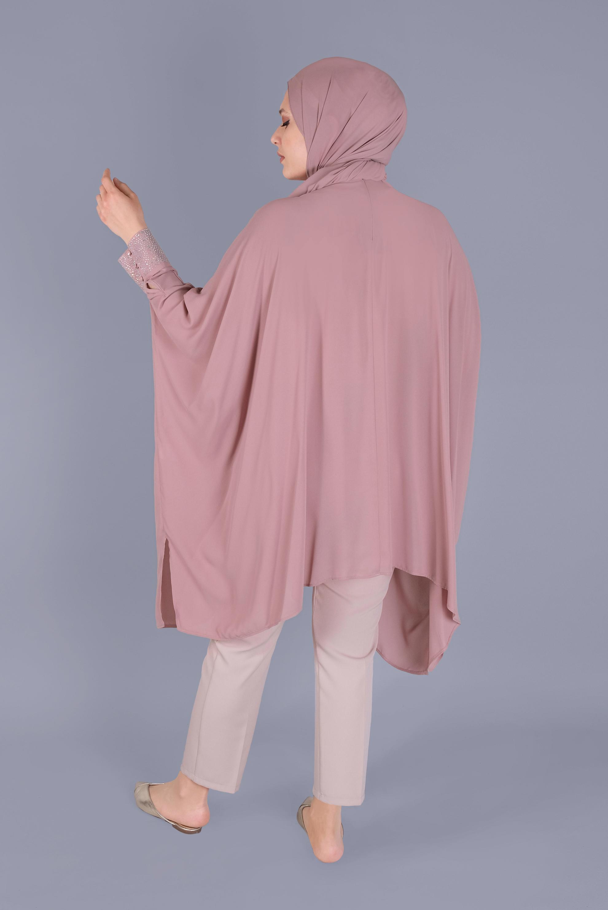 Tesettür giyim PUDRA KOLLARI TAŞ BASKILI ASİMETRİK KESİM TUNİK 40858 