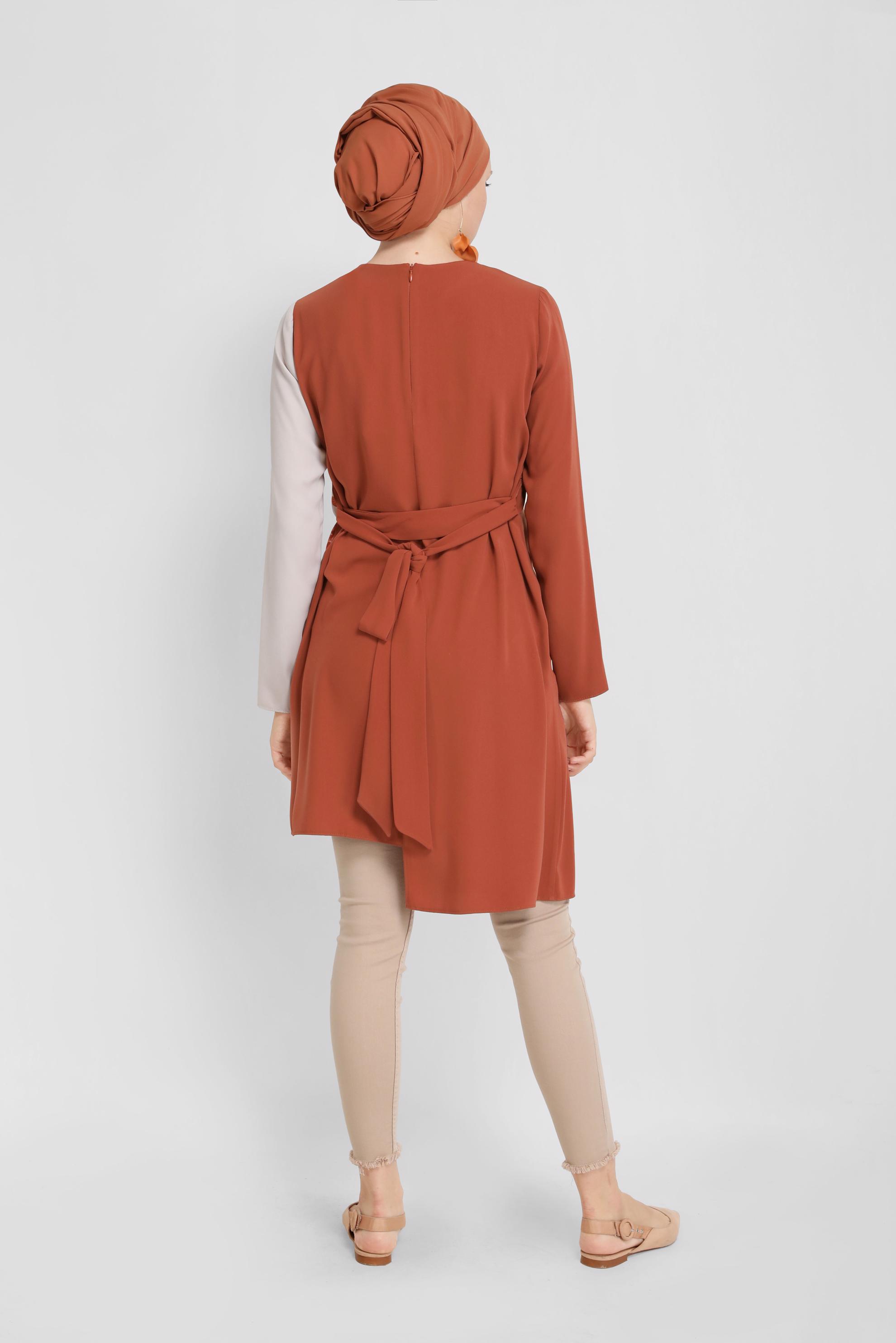 Tesettür giyim TURUNCU KUŞAKLI ÇİÇEK DESENLİ TUNİK 40865 