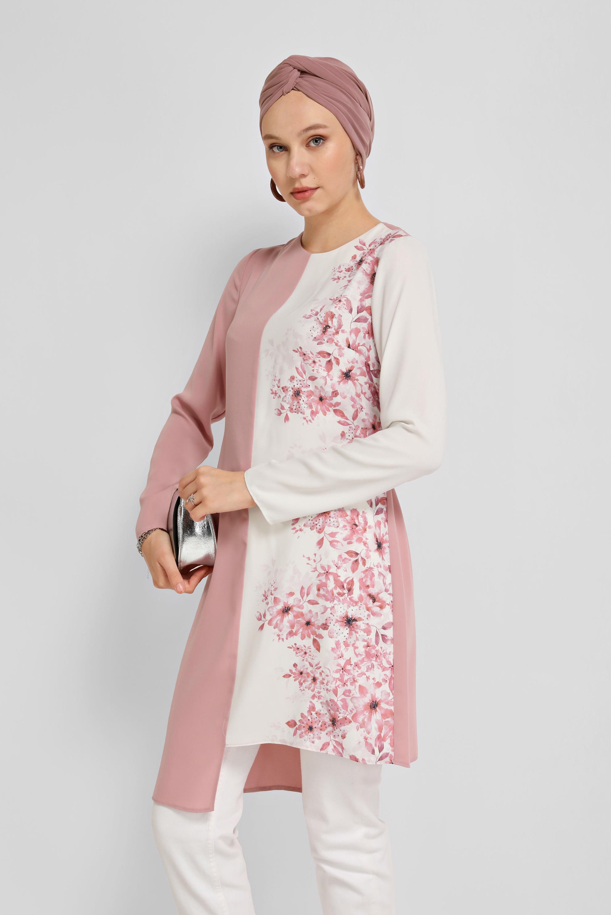Tesettür giyim PUDRA KUŞAKLI ÇİÇEK DESENLİ TUNİK 40865 