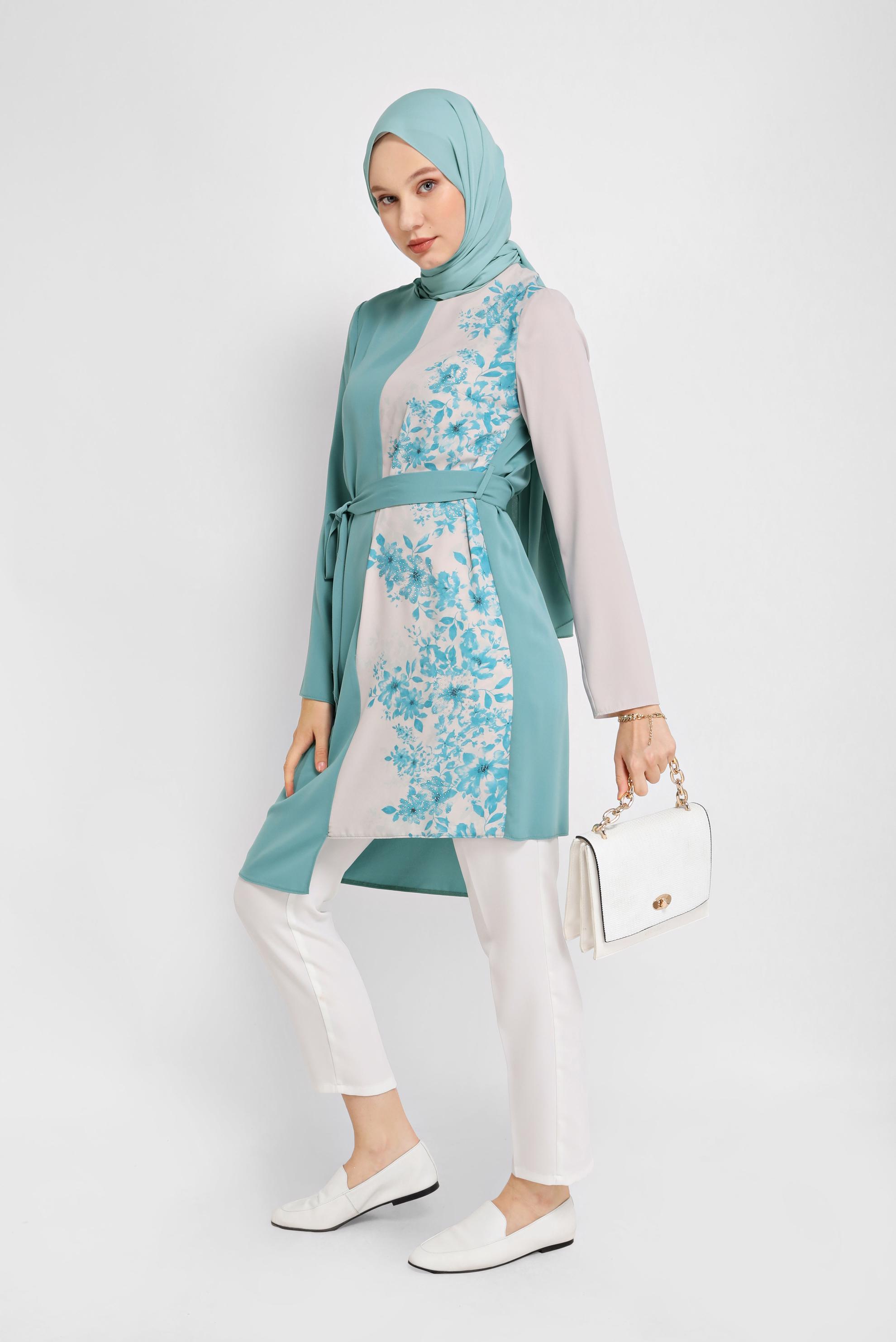 Tesettür giyim MAVİ KUŞAKLI ÇİÇEK DESENLİ TUNİK 40865 