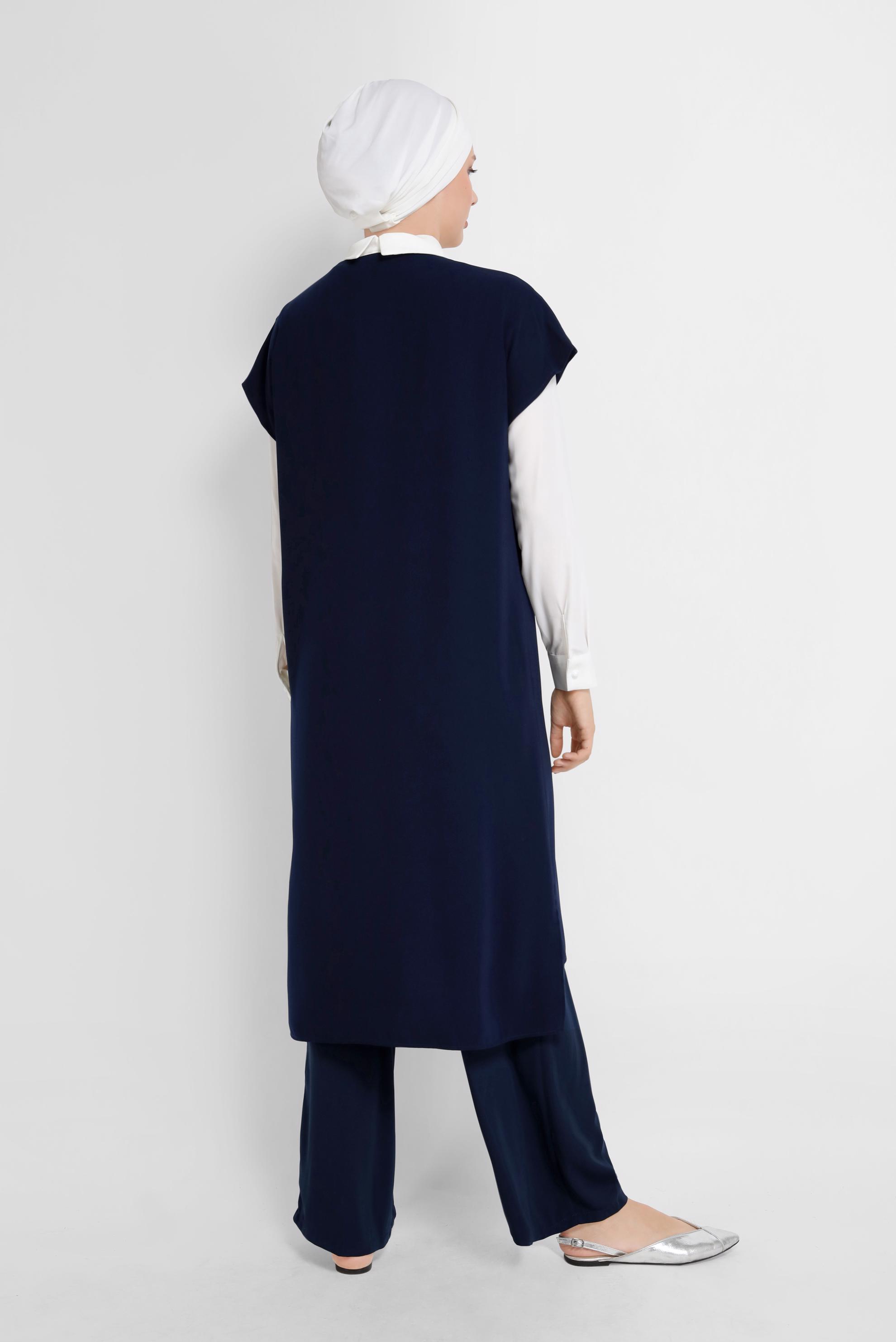 Tesettür giyim LACİVERT TAŞ BASKILI İKİLİ TUNİK 40875 