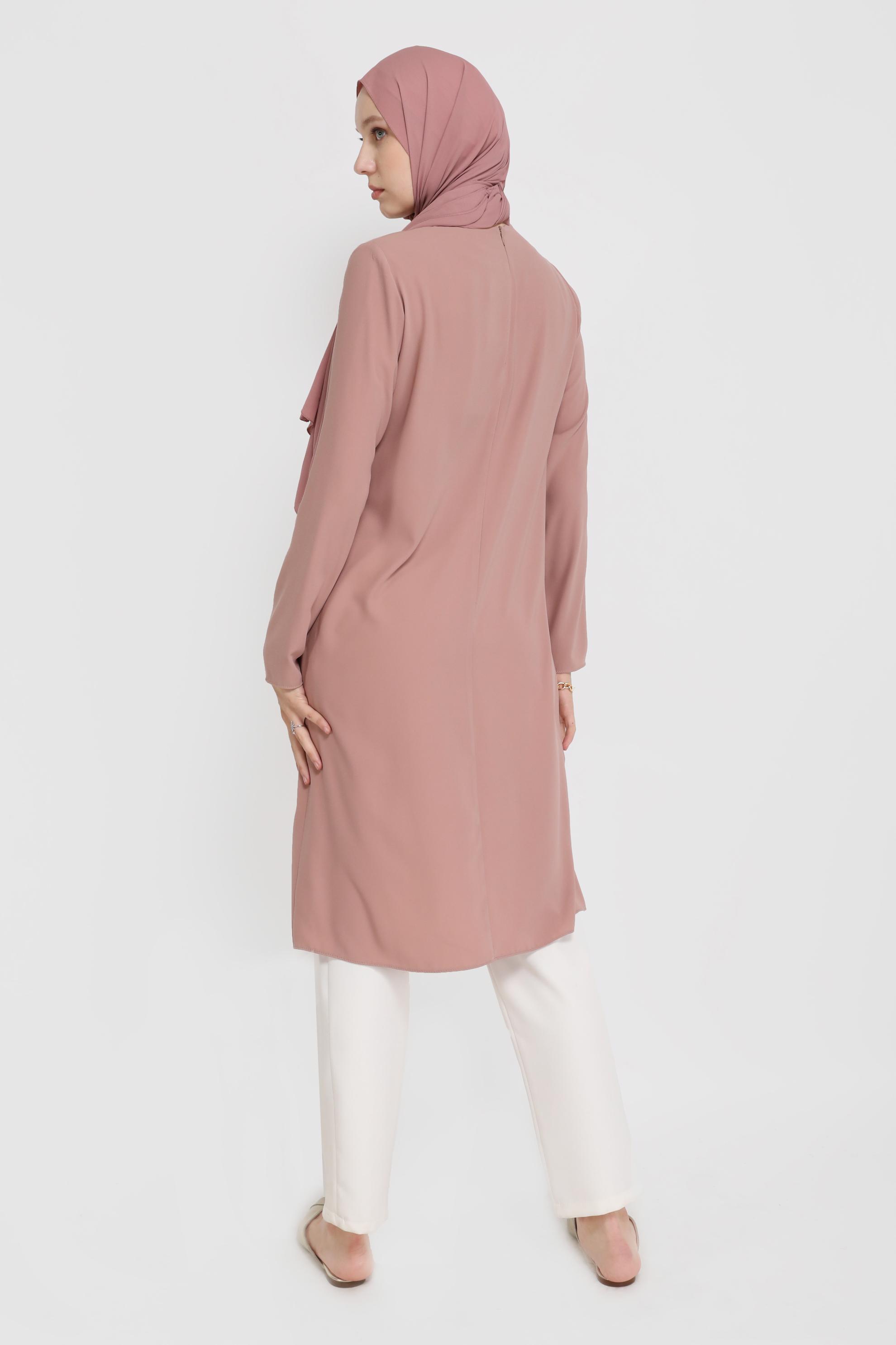 Tesettür giyim PUDRA ÇİÇEK DESENLİ ARKADAN FERMUARLI TUNİK 40879 