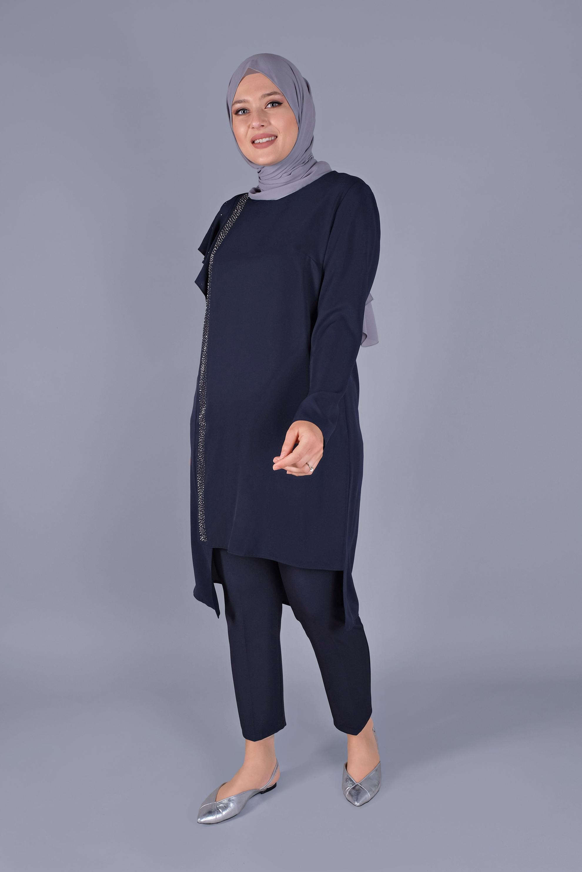 Tesettür giyim LACİVERT FIRFIRLI TAŞ BASKILI TUNİK 40892 