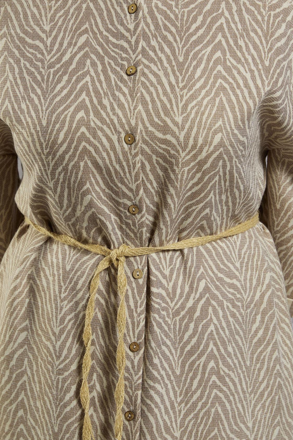 Tesettür giyim VİZON BOYDAN DÜĞMELİ DESENLİ TUNİK 4359