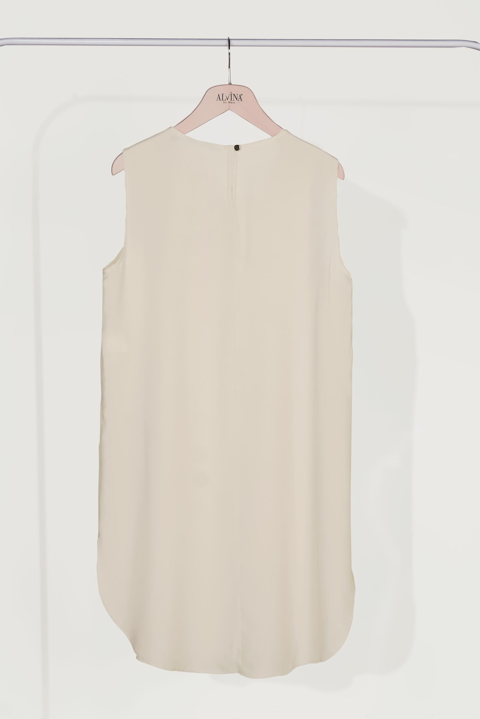 Tesettür giyim BEJ SIFIR KOL DÖKÜMLÜ TUNİK 4528