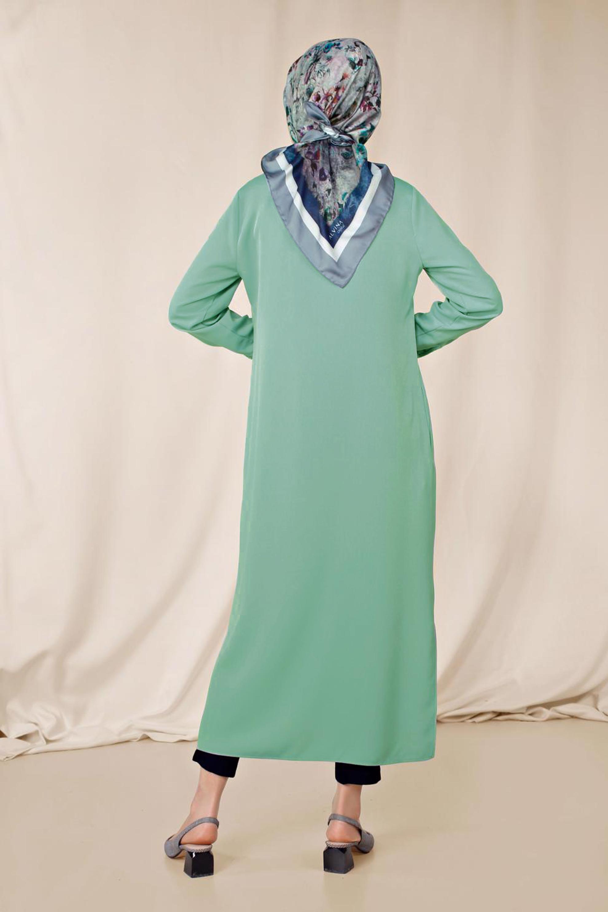 Vêtements hijab VERT TUNIQUE BOUTONNÉE FENTES LATÉRALES 4854