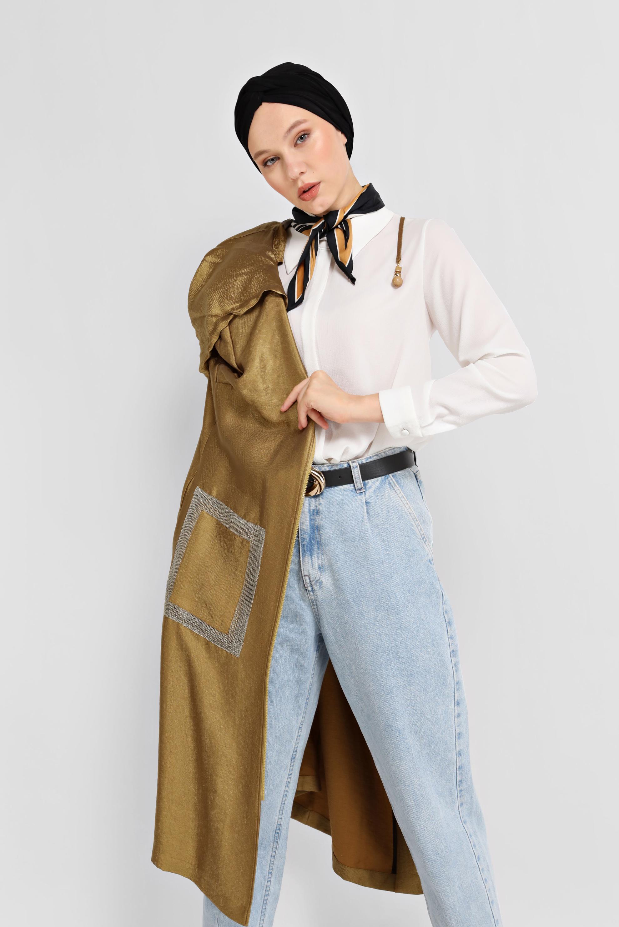 Tesettür giyim ALTIN FİLELİ FERMUARLI PARLAK KUMAŞ TRENÇKOT 10261 