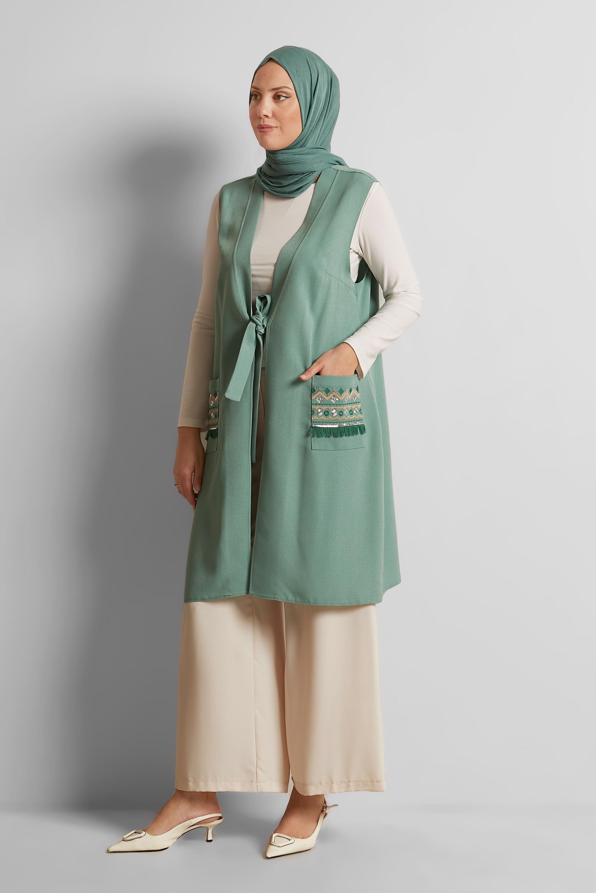 Tesettür giyim YEŞİL İŞLEME DETAYLI YELEK 40848