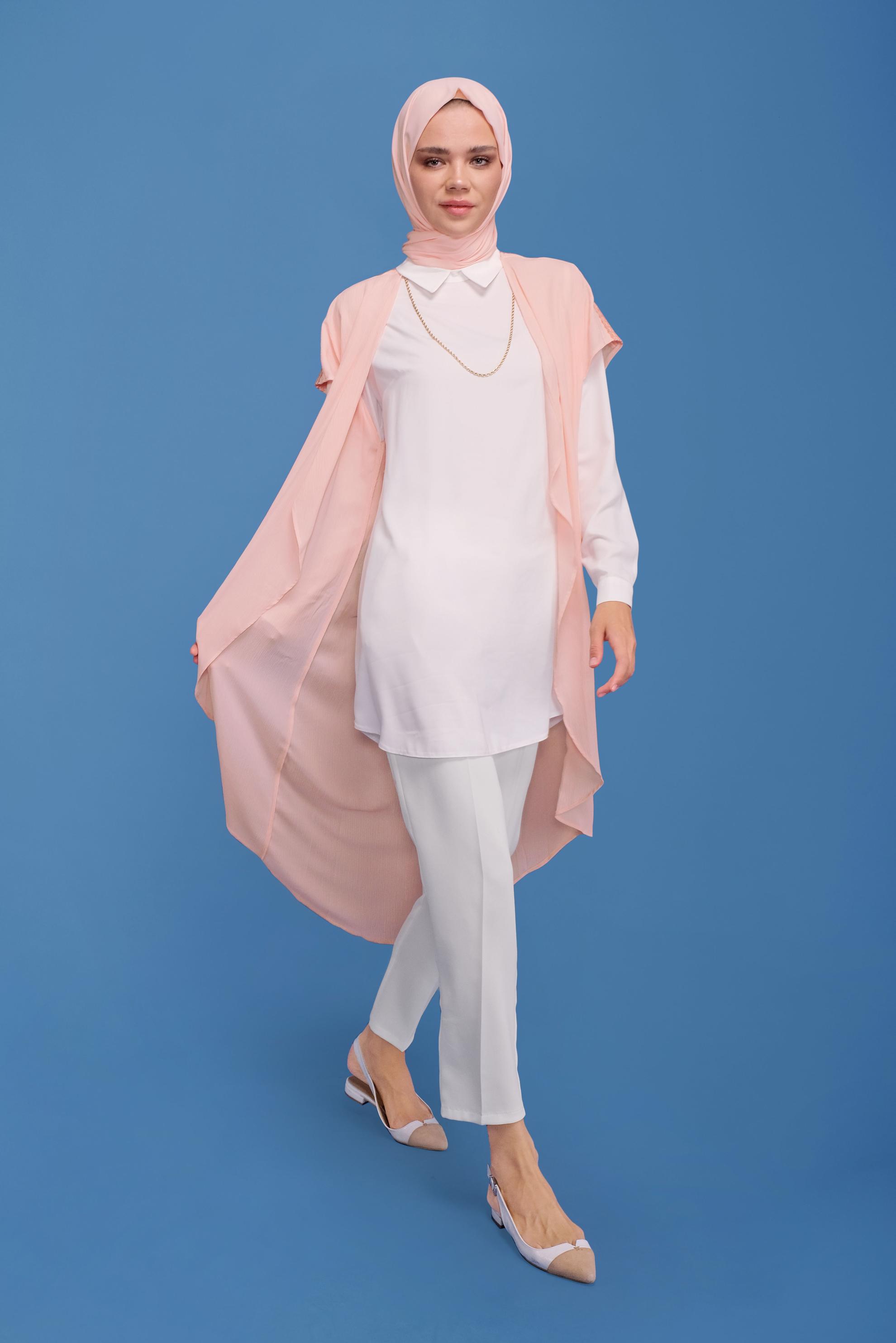 Hijab clothing POWDER SHORT-SLEEVED VEST 40850 