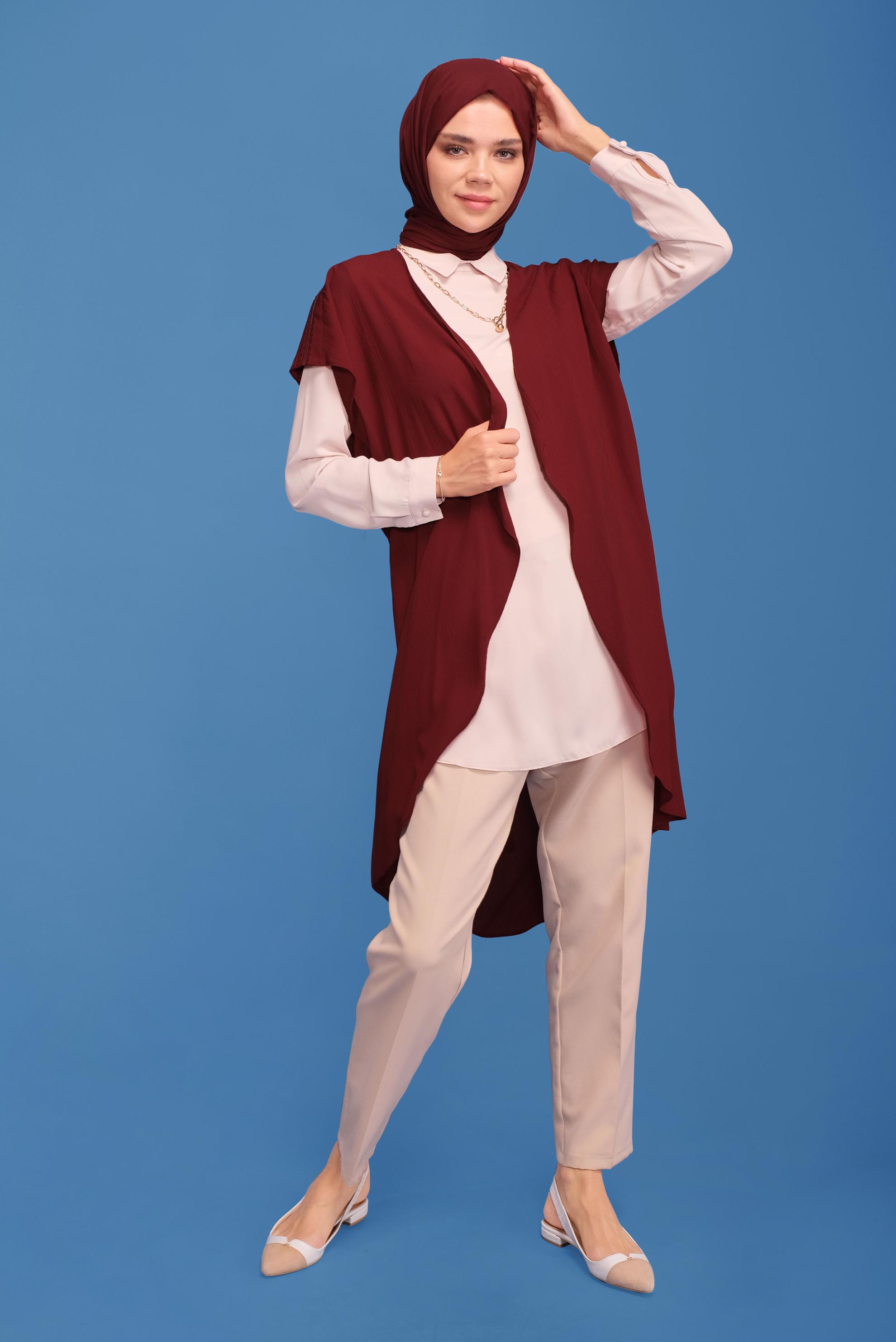 Tesettür giyim KIRMIZI KISA KOLLU OMUZLARI DETAYLI YELEK 40850 