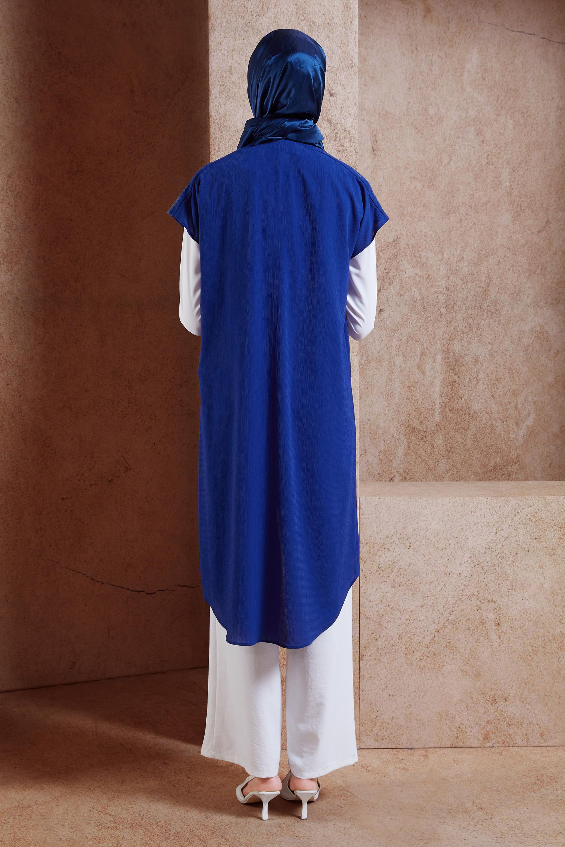 Tesettür giyim LACİVERT KISA KOLLU OMUZLARI DETAYLI YELEK 40850 