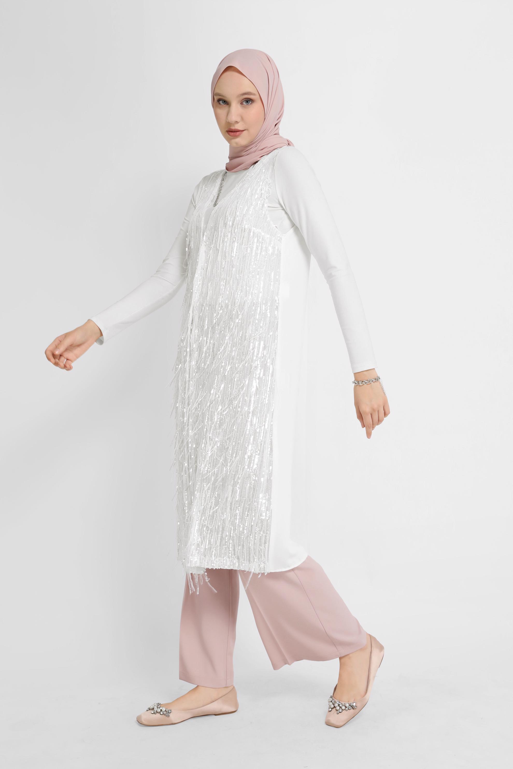 Hijab clothing ECRU FRINGE DETAIL SEQUINED VEST 40871 