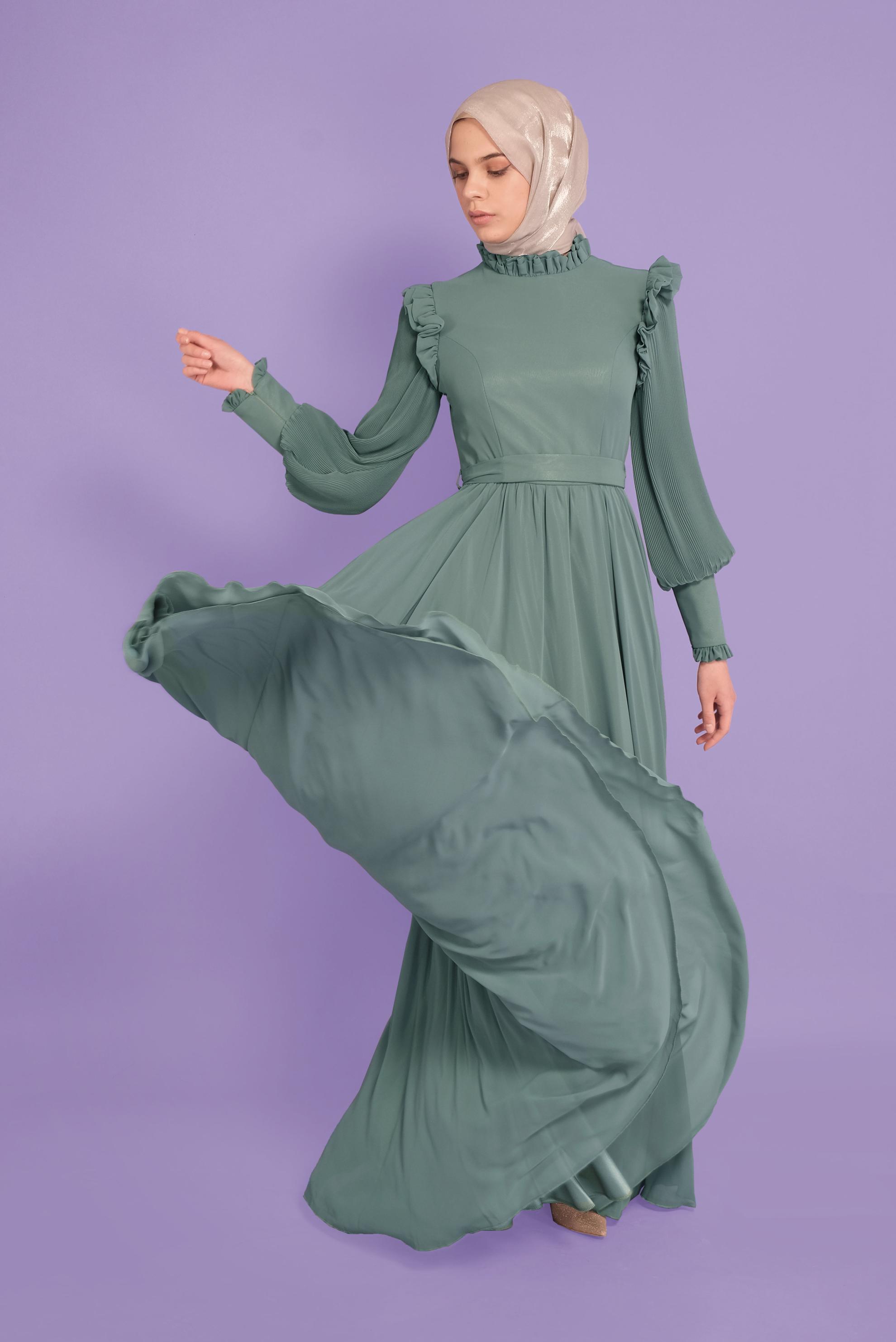 Tesettür giyim YEŞİL BALON KOLLU KUŞAKLI ŞİFON ABİYE 50110 