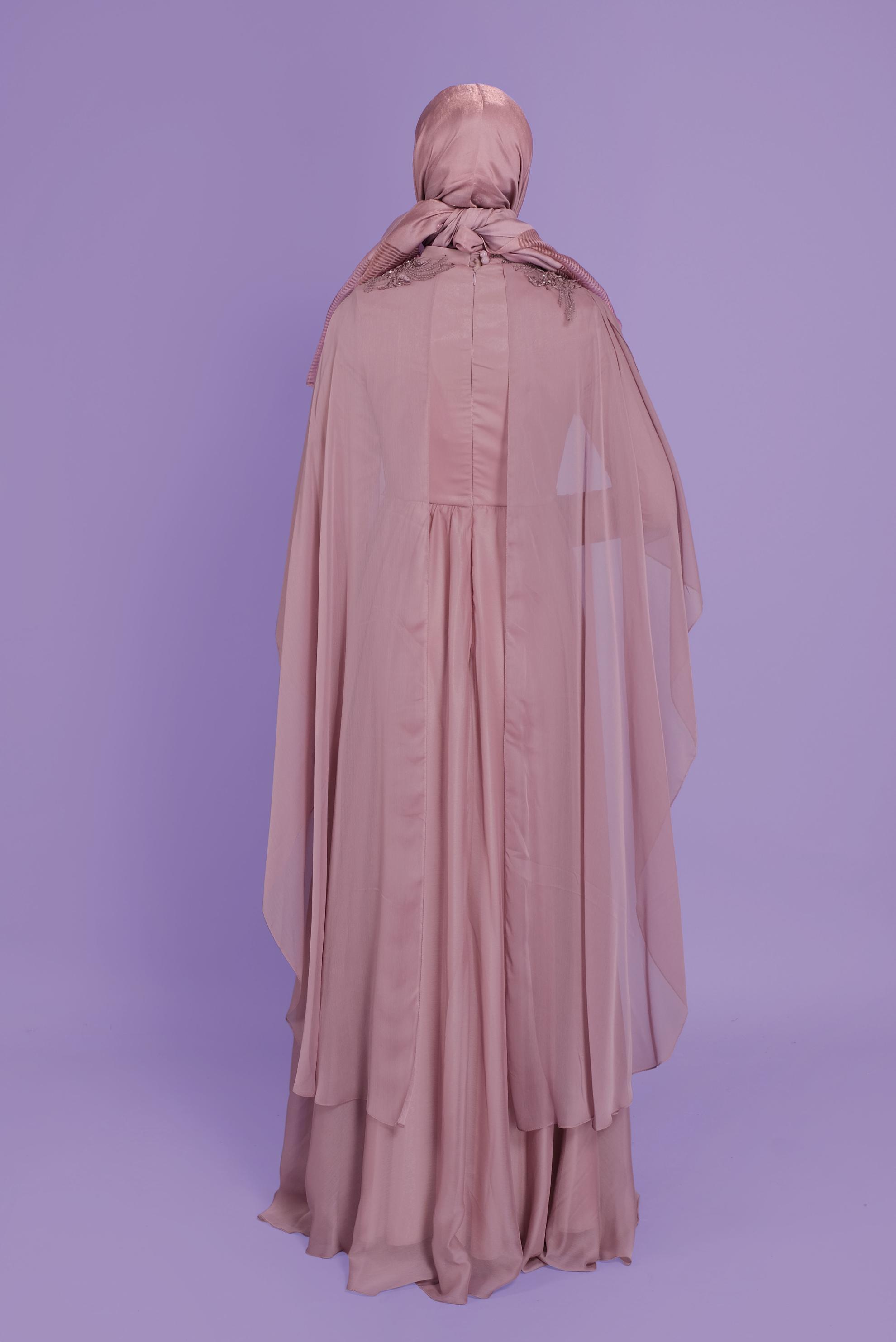 Tesettür giyim PEMBE İŞLEME DETAYLI ŞİFON ABİYE ELBİSE 50113 