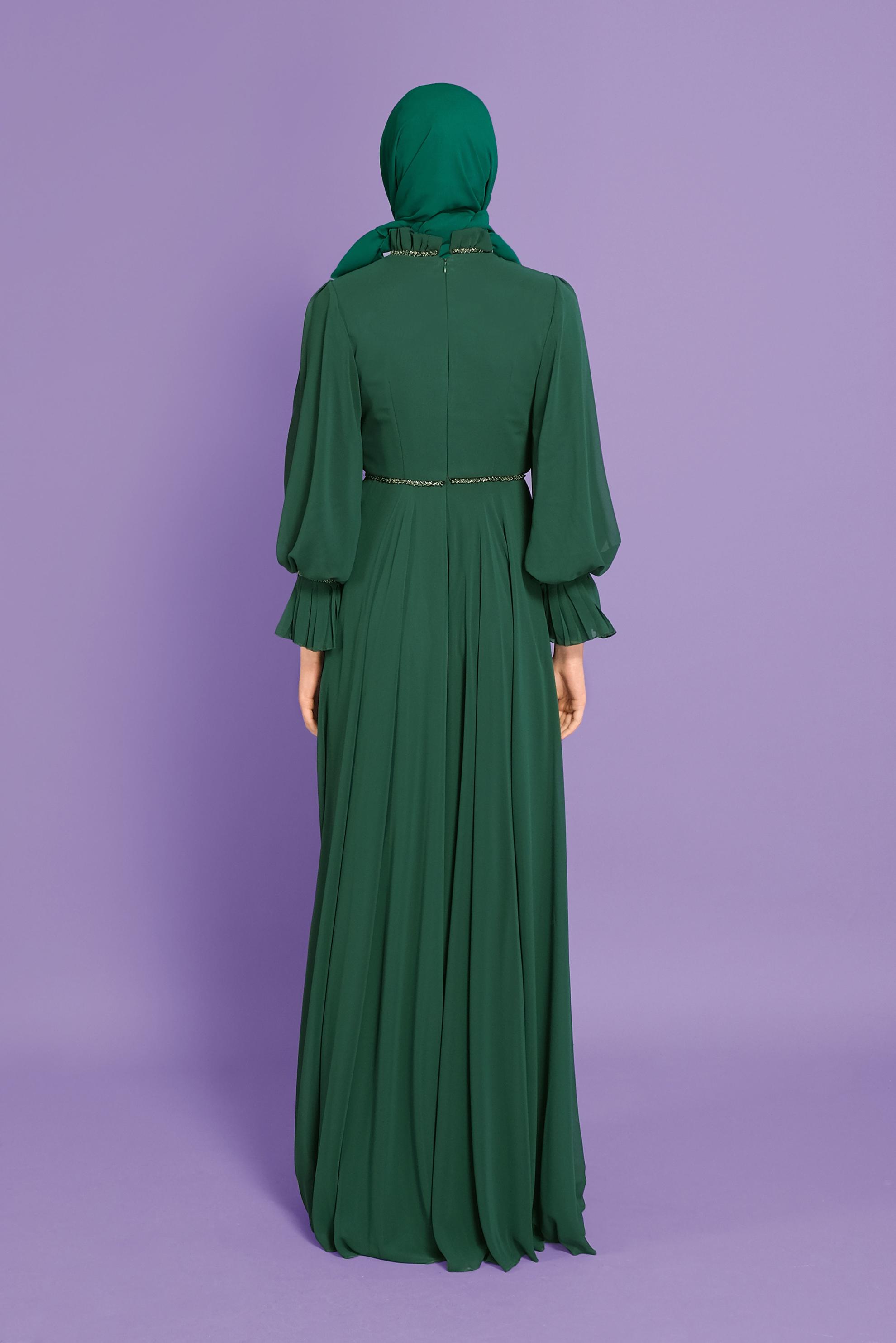 Tesettür giyim YEŞİL PİLİSELİ ŞİFON ABİYE ELBİSE 50115