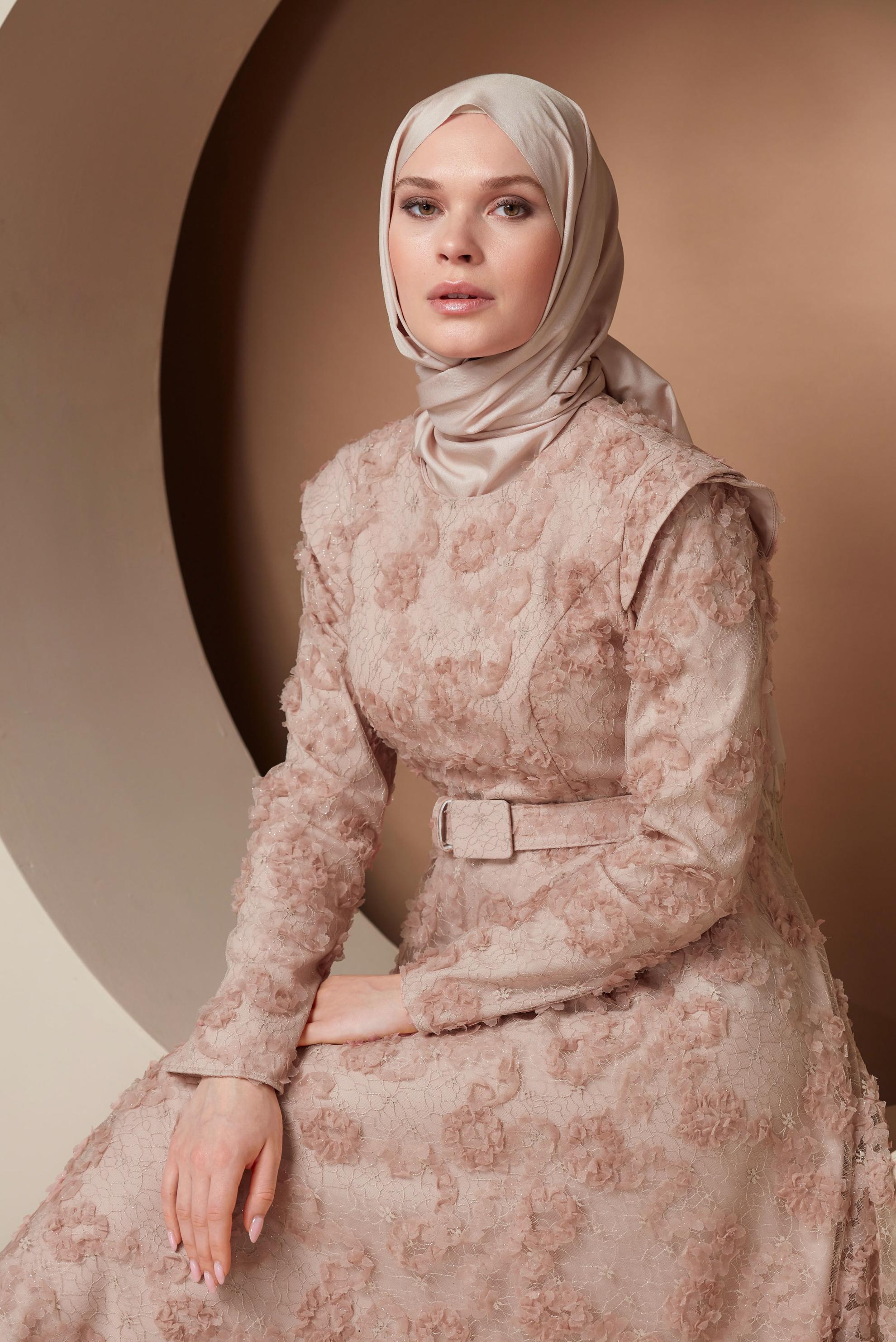 Hijab clothing POWDER BELTED LACE DETAIL EVENING DRESS 50121