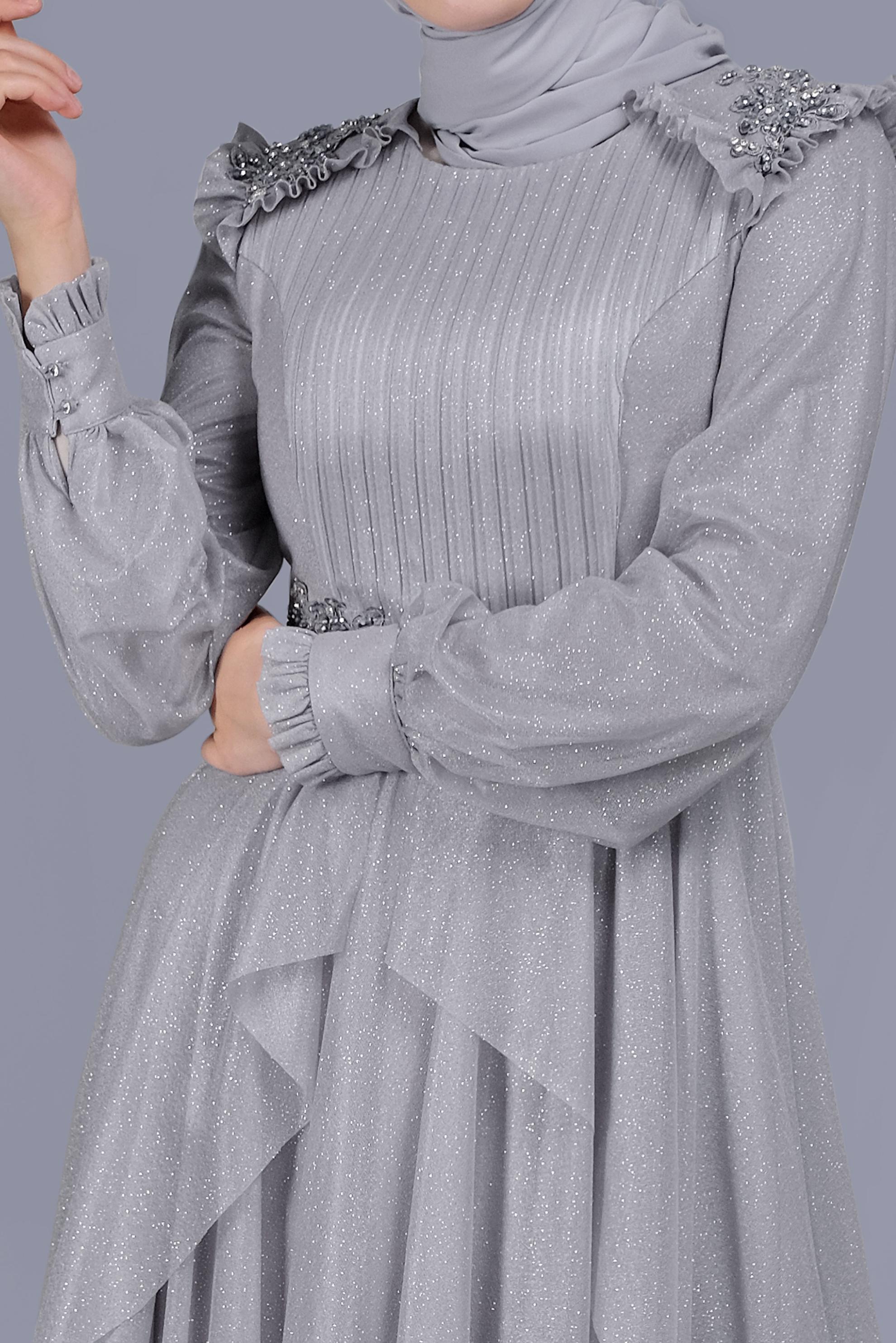 Tesettür giyim GRİ BONCUK İŞLEMELİ SİMLİ ABİYE ELBİSE 50123	