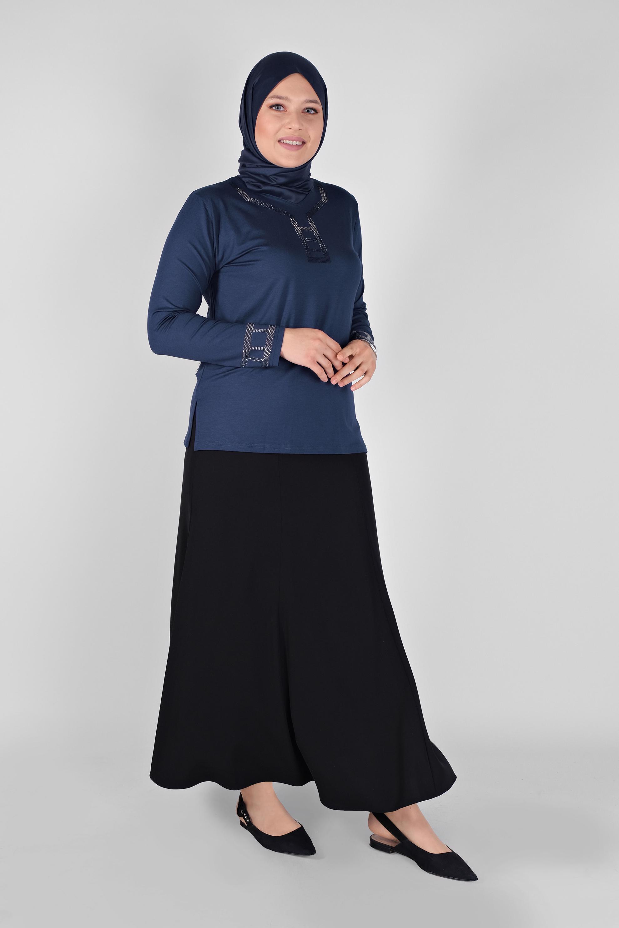 Tesettür giyim LACİVERT TAŞ İŞLEMELİ VİSKON BLUZ 20150 