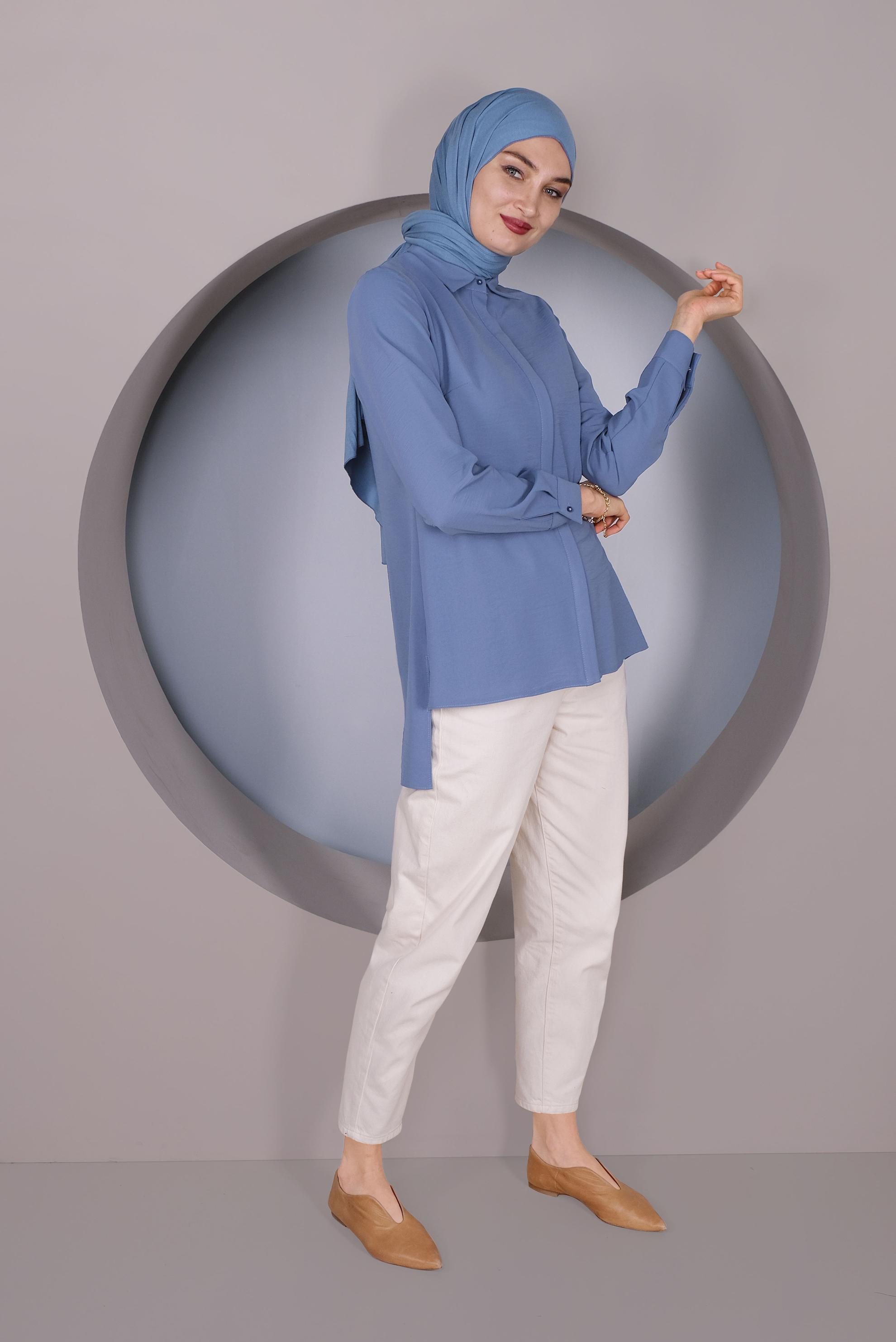 Tesettür giyim MAVİ GİZLİ DÜĞMELİ BLUZ 40716