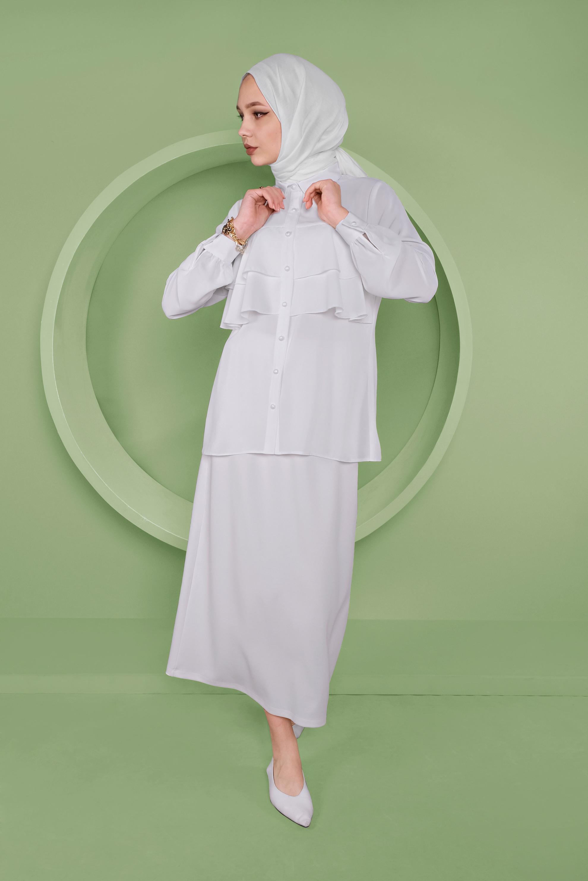 Tesettür giyim BEYAZ FIRFIRLI DÜĞMELİ BLUZ 40753