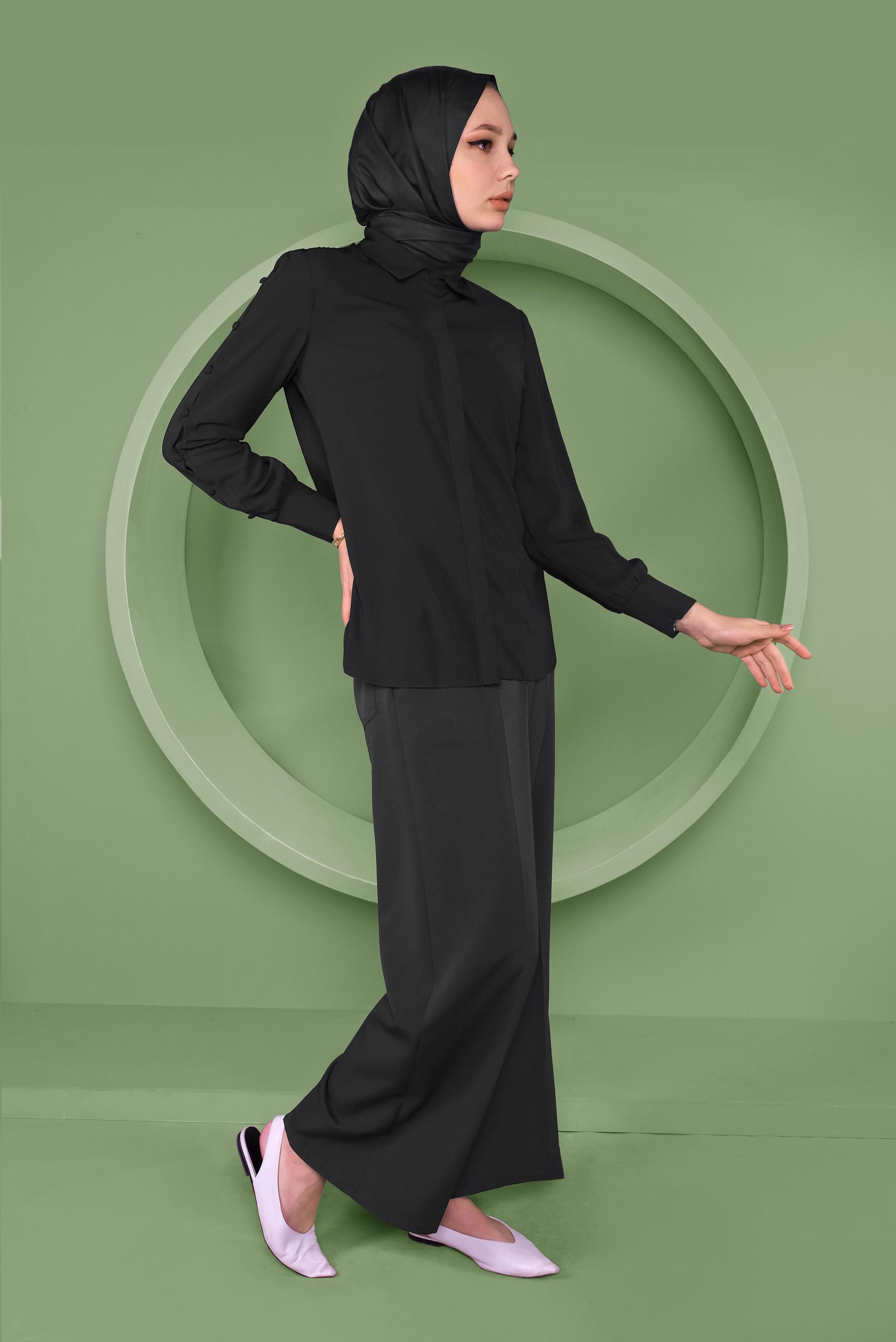 Tesettür giyim SİYAH KOLLARI DÜĞME DETAYLI BLUZ 41263