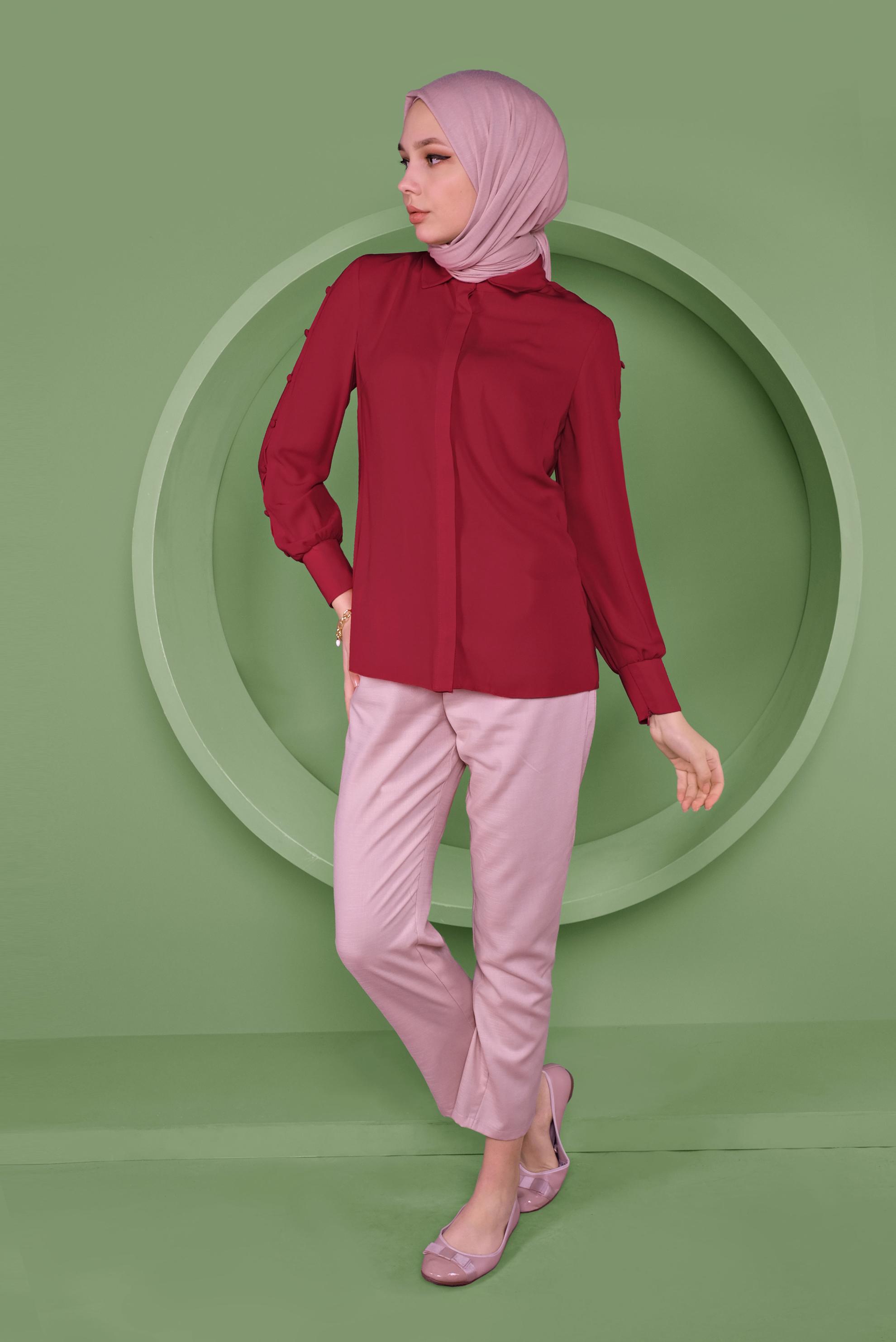 Tesettür giyim KIRMIZI KOLLARI DÜĞME DETAYLI BLUZ 41263