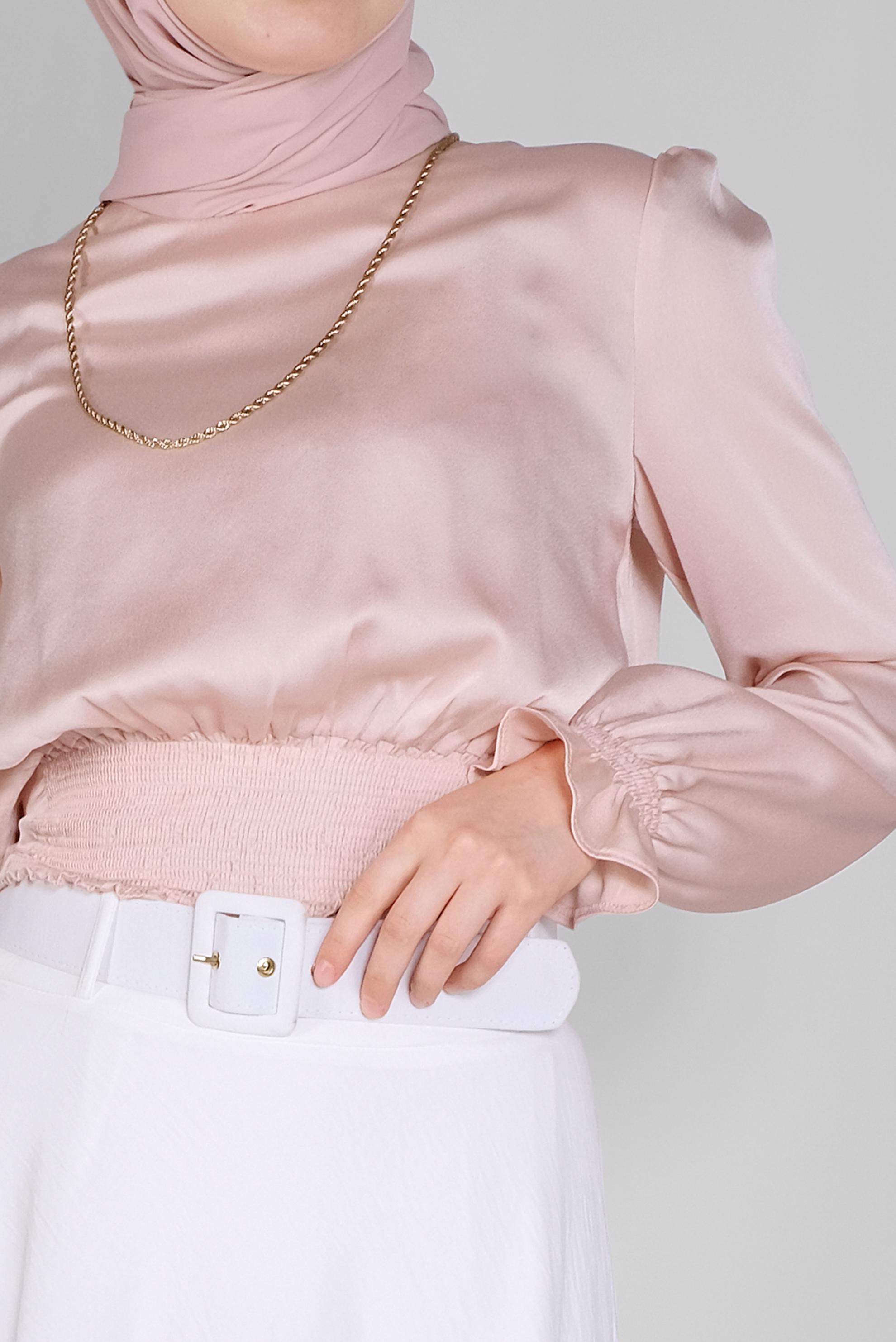 Tesettür giyim PUDRA GİPE LASTİKLİ SATEN BLUZ 41518