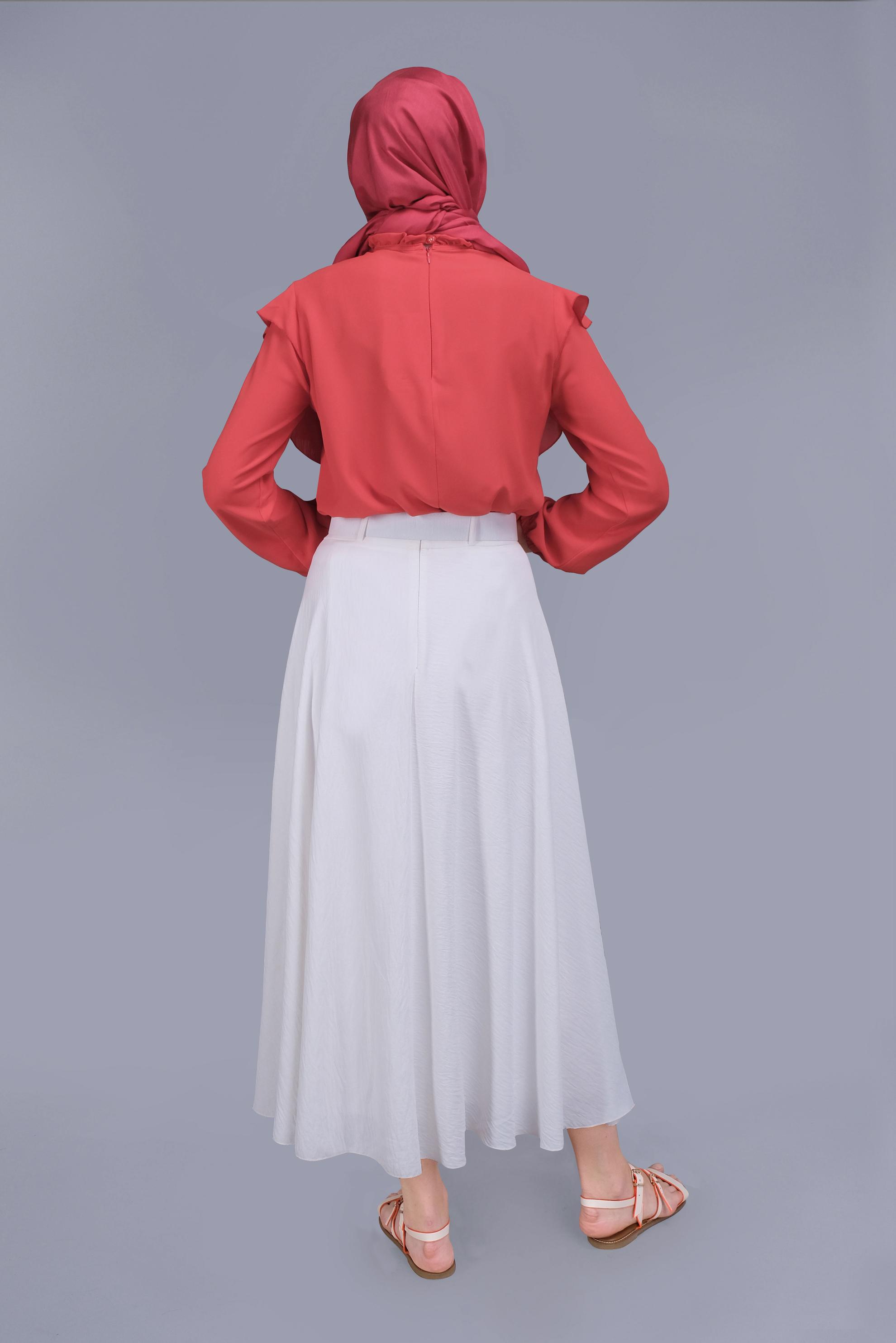 Tesettür giyim KIRMIZI YAKASI FIRFIRLI BAĞCIKLI BLUZ 41523