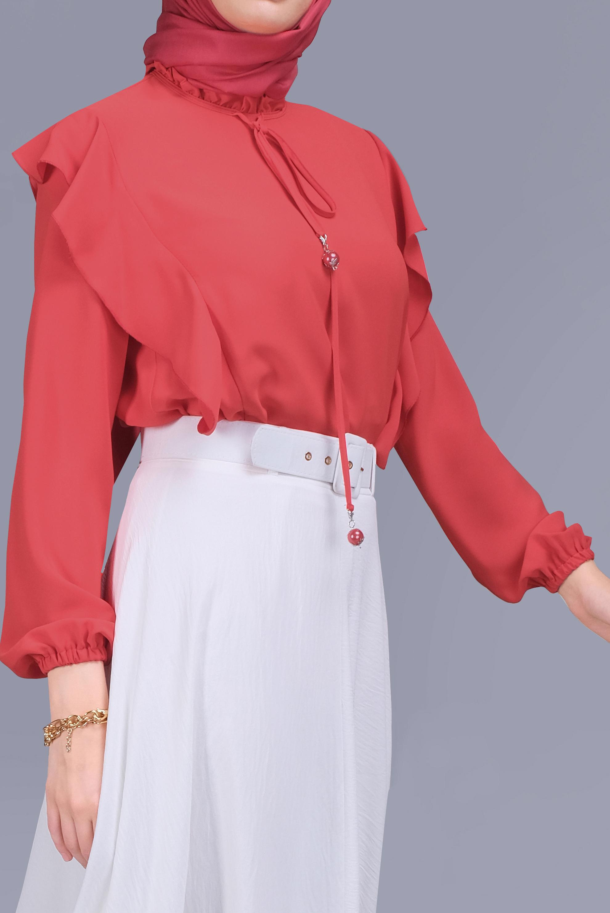 Tesettür giyim KIRMIZI YAKASI FIRFIRLI BAĞCIKLI BLUZ 41523