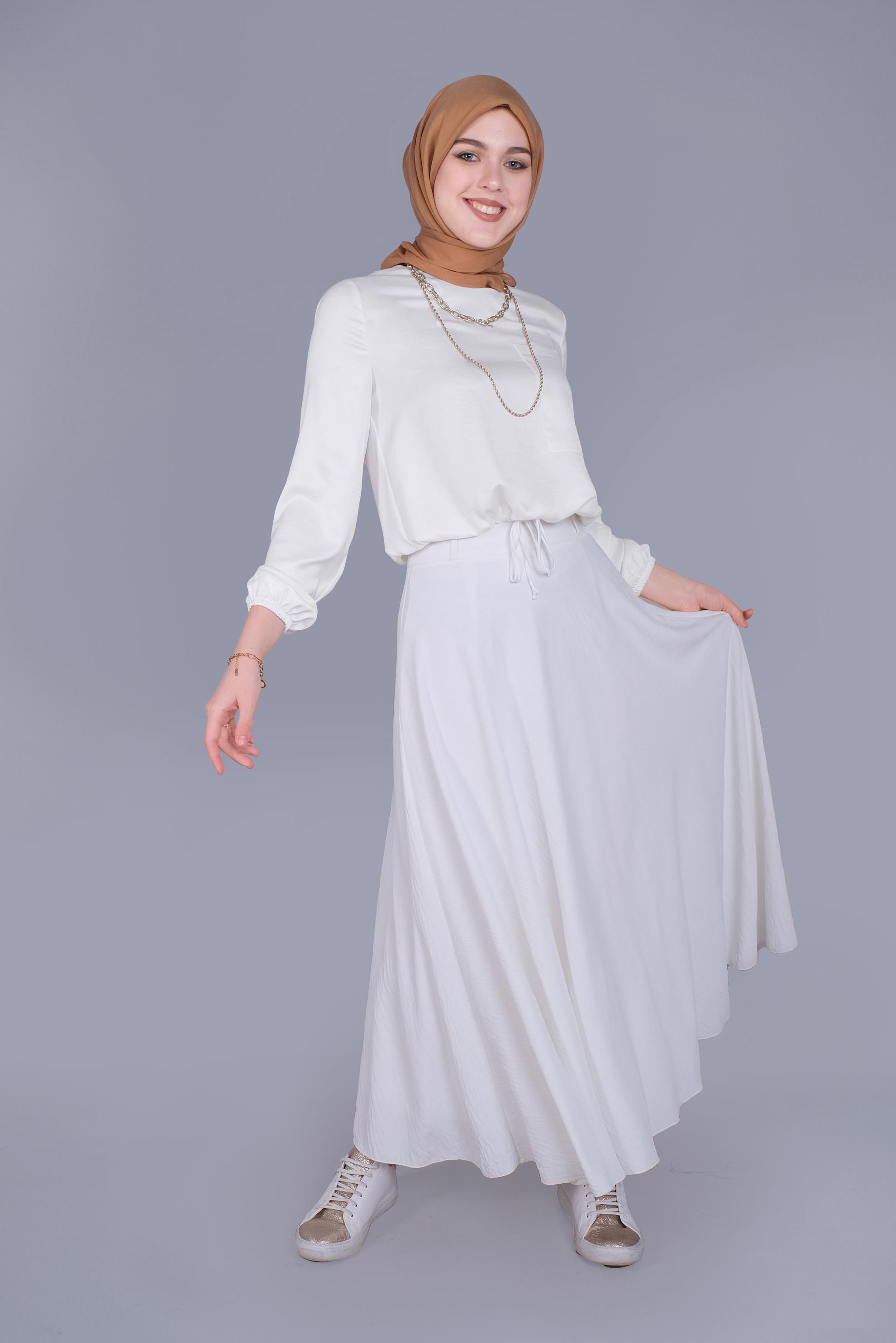 Tesettür giyim BEYAZ BELDEN BÜZGÜ BAĞCIKLI CEPLİ BLUZ 41532