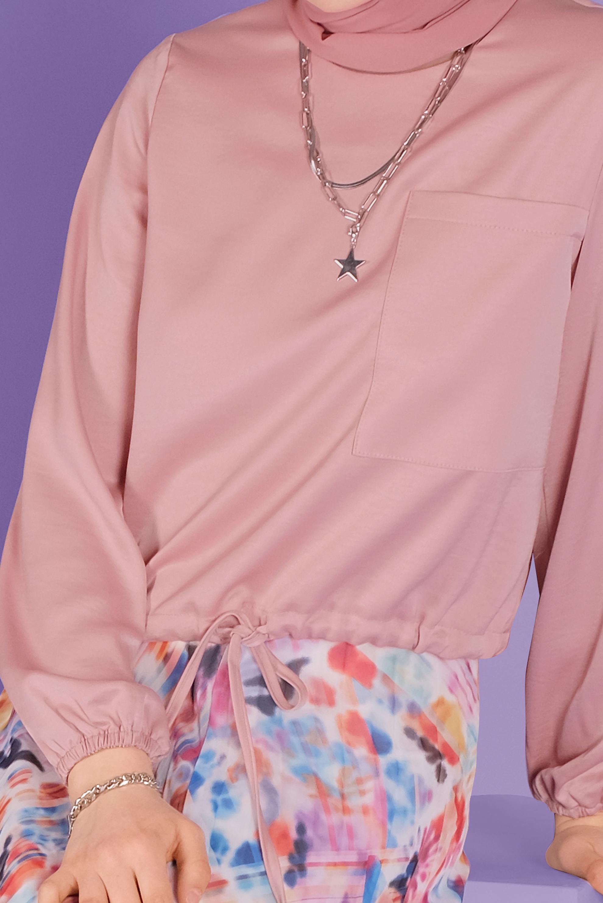 Tesettür giyim PUDRA BELDEN BÜZGÜ BAĞCIKLI CEPLİ BLUZ 41532