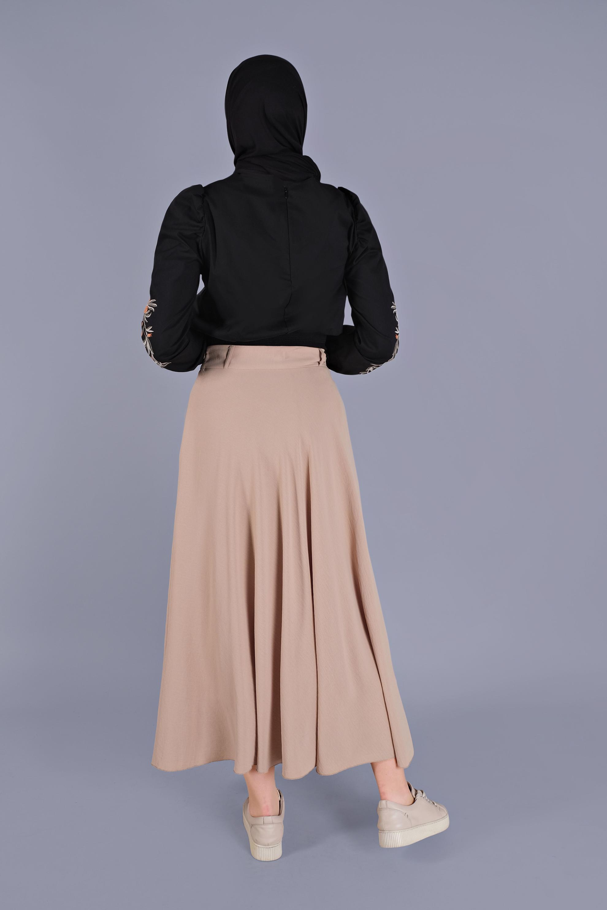 Tesettür giyim SİYAH NAKIŞ DETAYLI GİPELİ BLUZ 41551