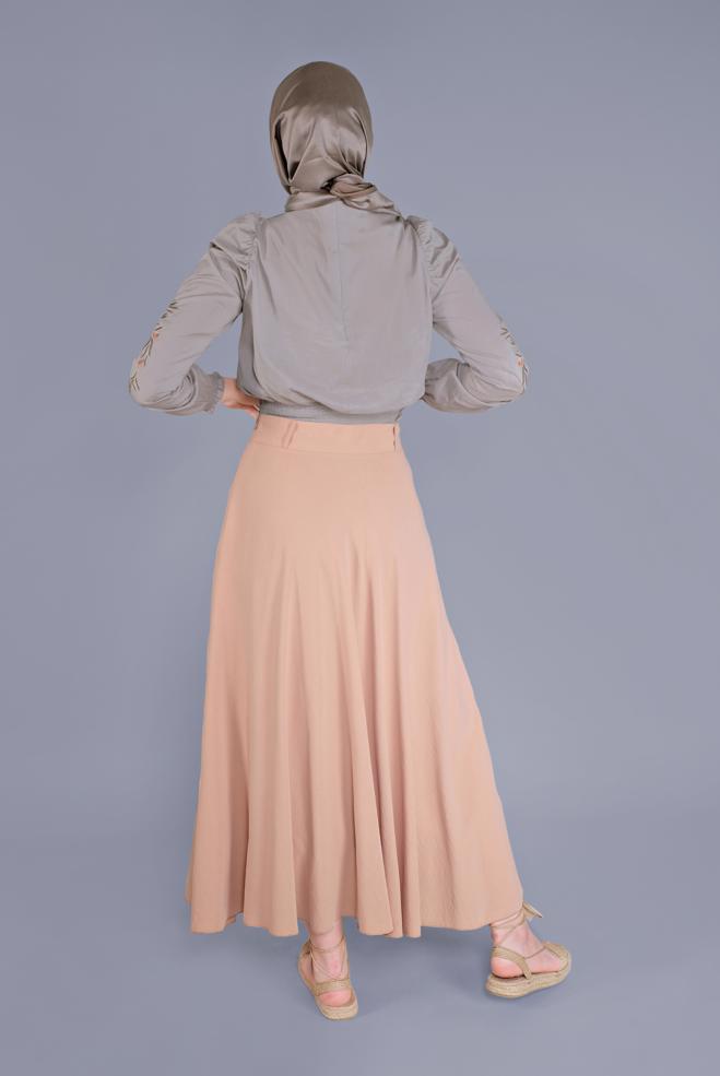 Tesettür giyim BEJ NAKIŞ DETAYLI GİPELİ BLUZ 41551 - ALVİNA