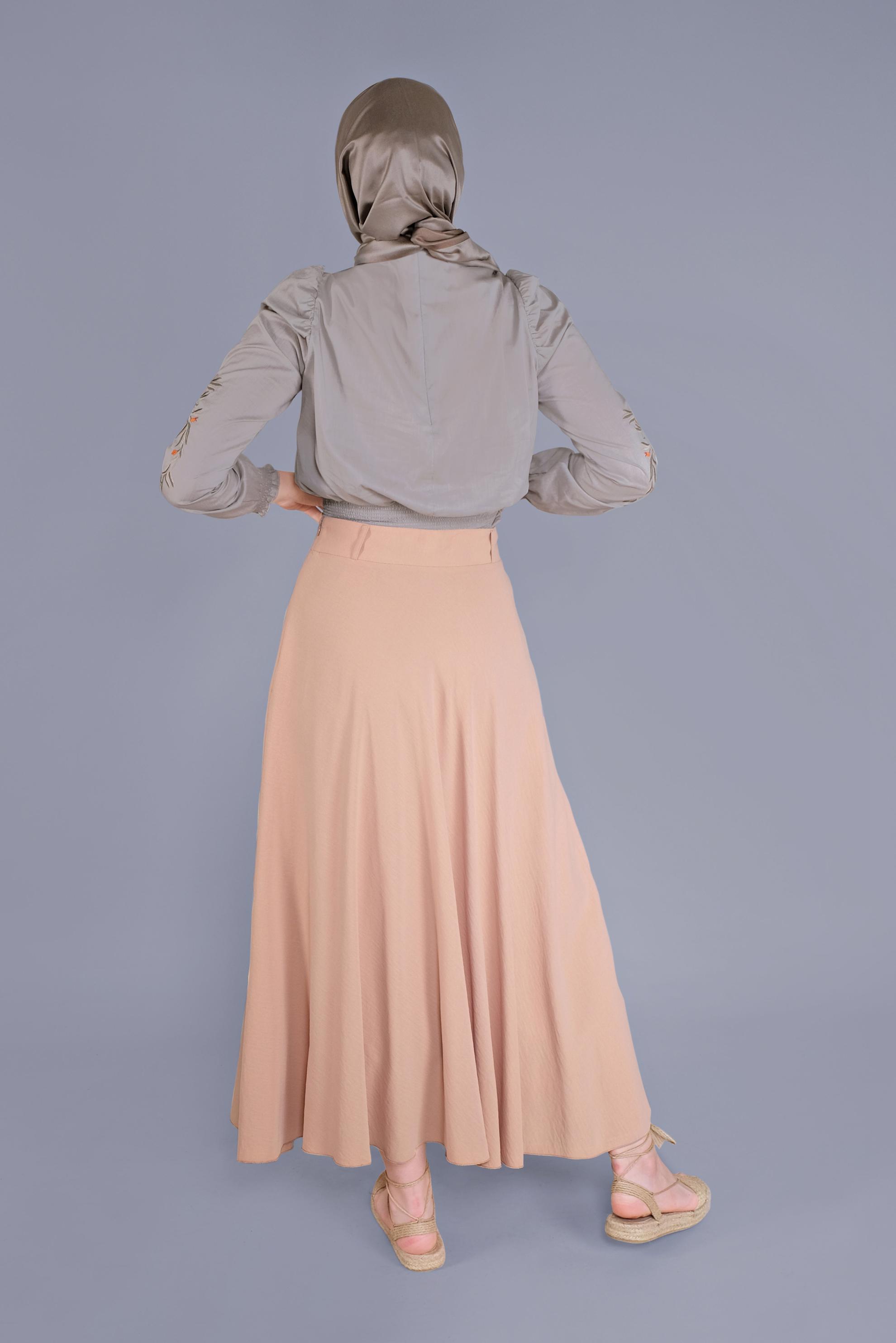 Tesettür giyim BEJ NAKIŞ DETAYLI GİPELİ BLUZ 41551