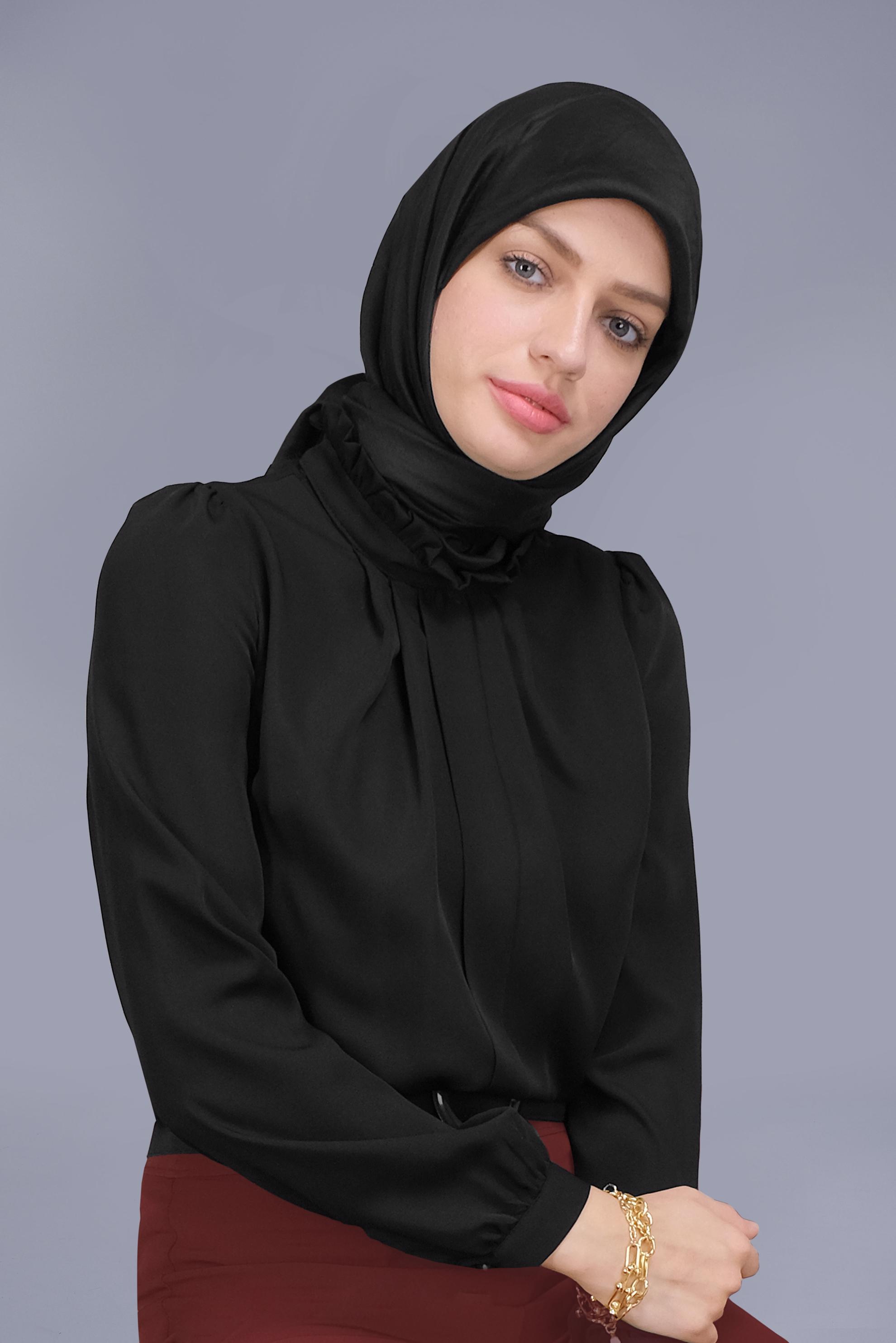 Tesettür giyim SİYAH BOĞAZLI YAKA FIRFIRLI BLUZ  41563 