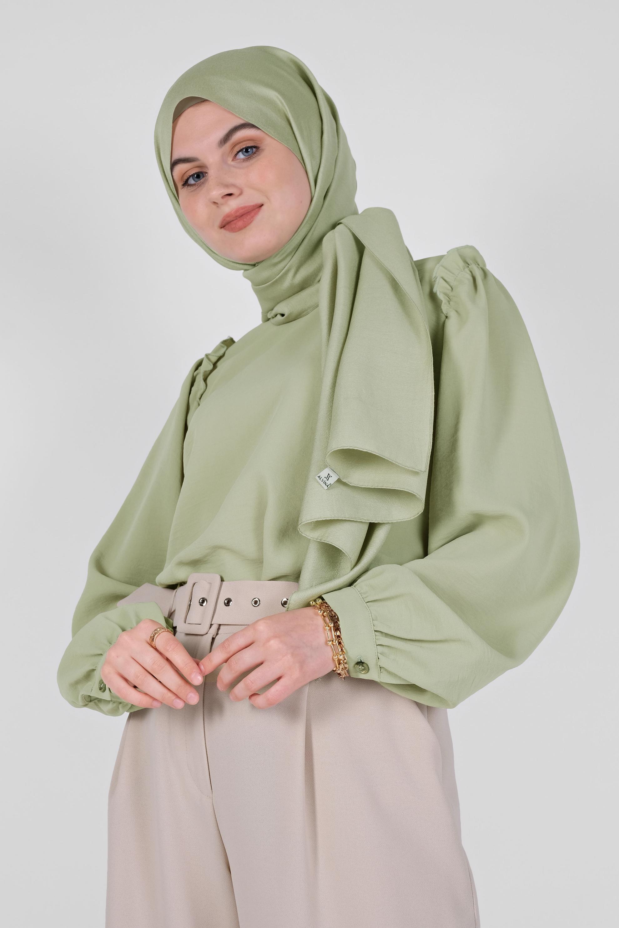 Tesettür giyim YEŞİL OMUZLARI FIRFIR DETAYLI BLUZ 41588 