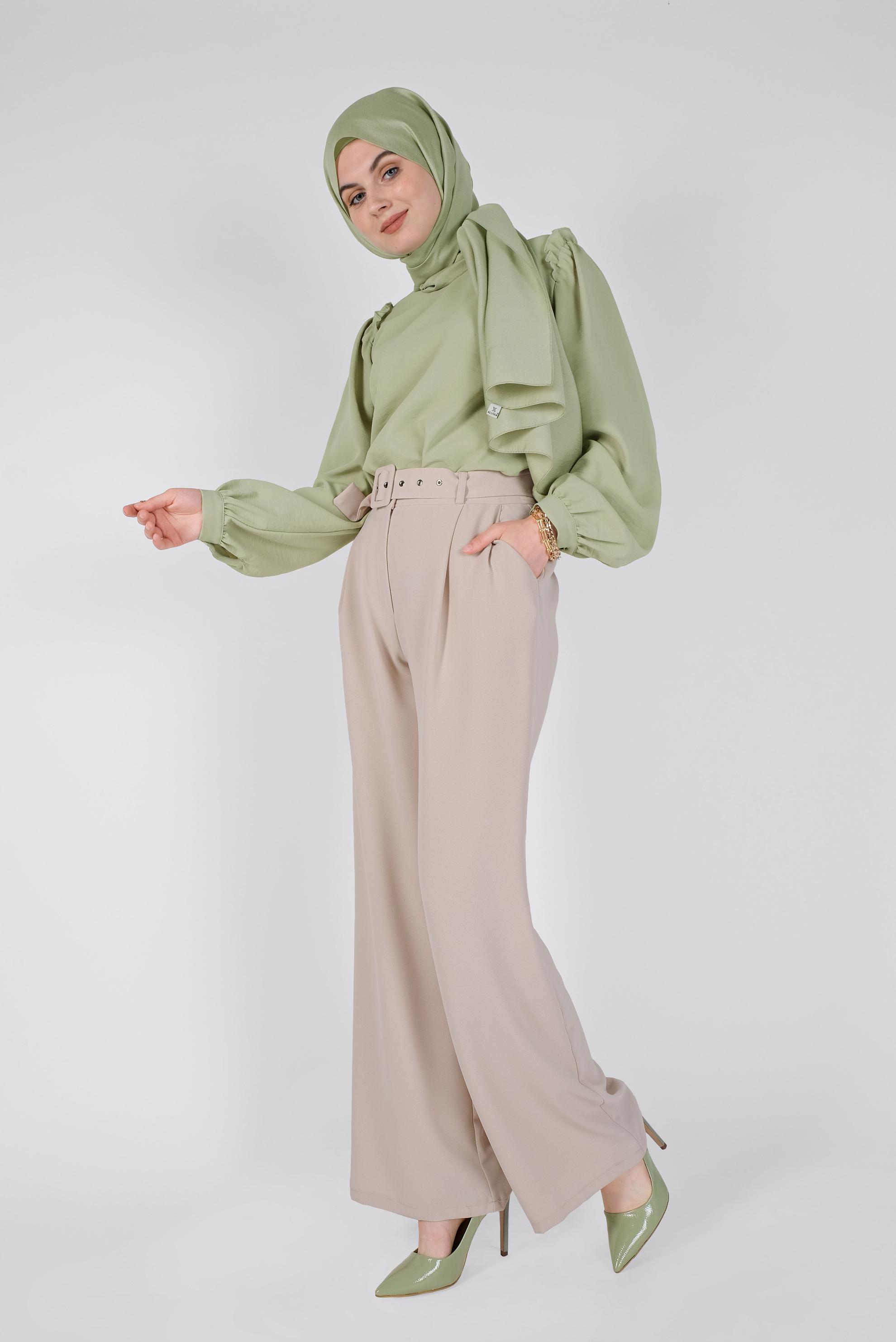 Tesettür giyim YEŞİL OMUZLARI FIRFIR DETAYLI BLUZ 41588 